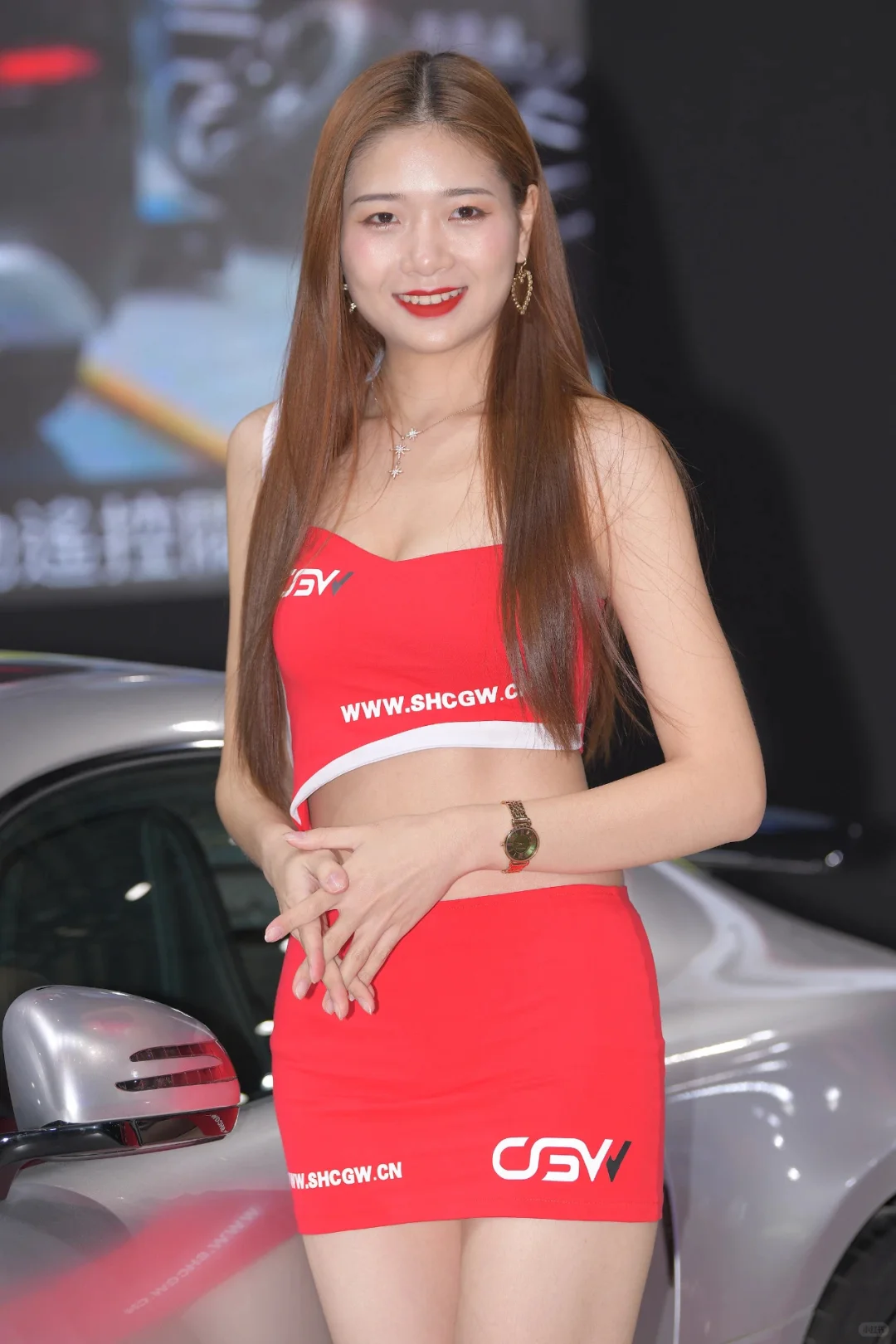 展会上的女模特，太好看了吧！