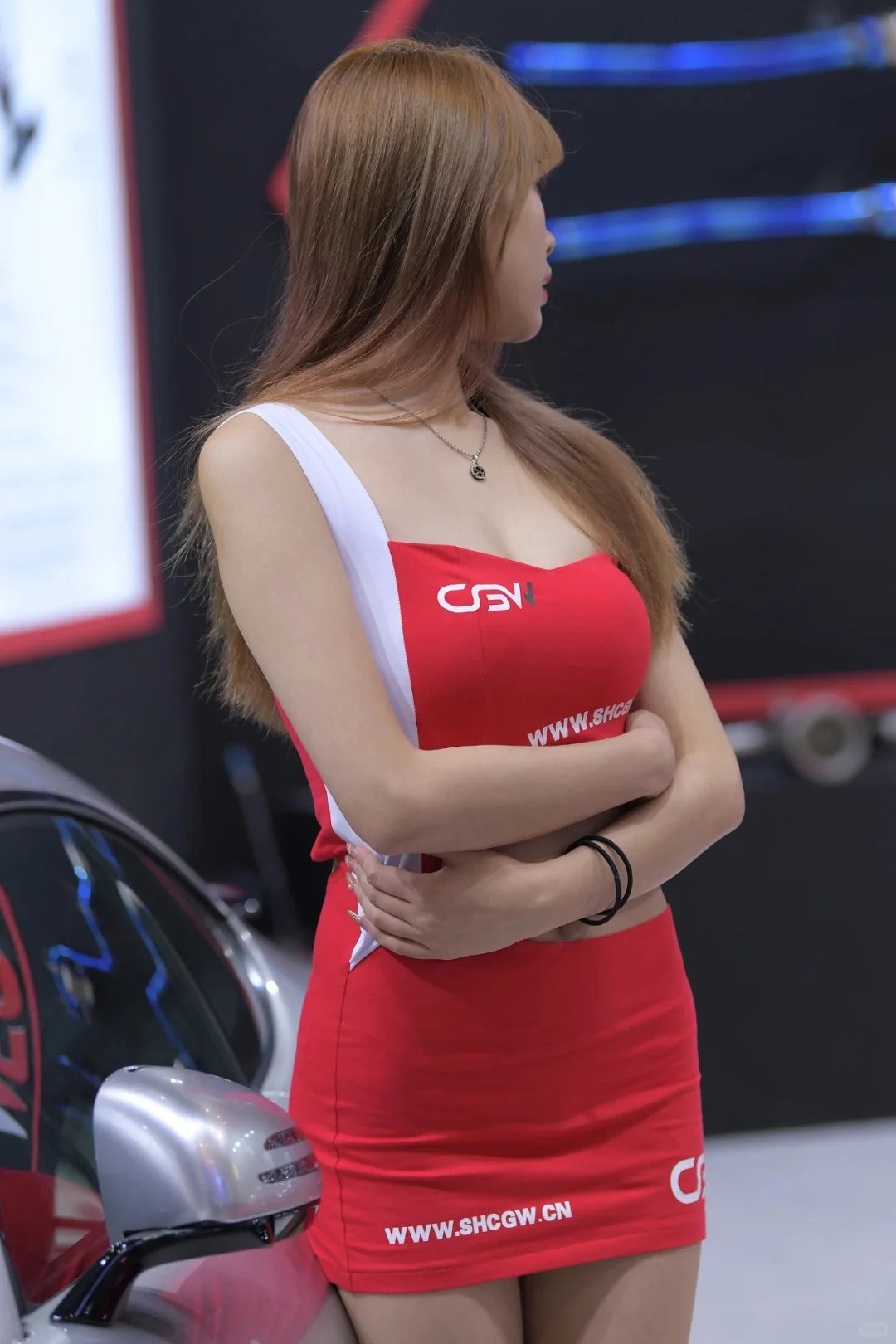 展会上的女模特，太好看了吧！