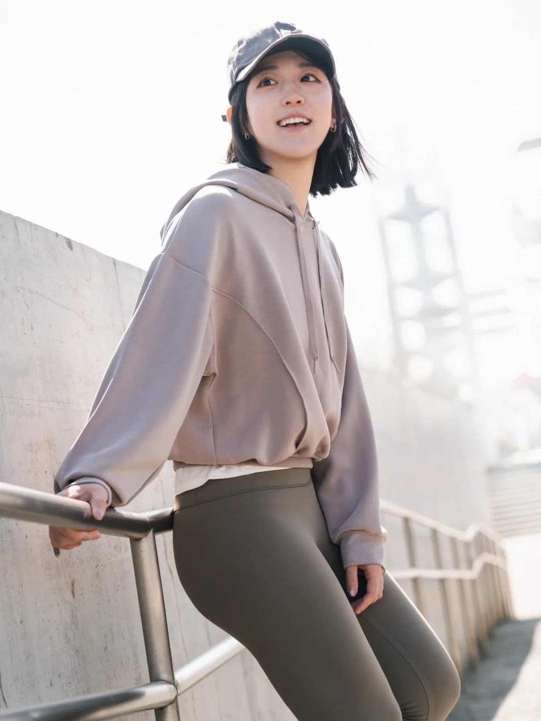 穿瑜伽裤的女孩，你很美