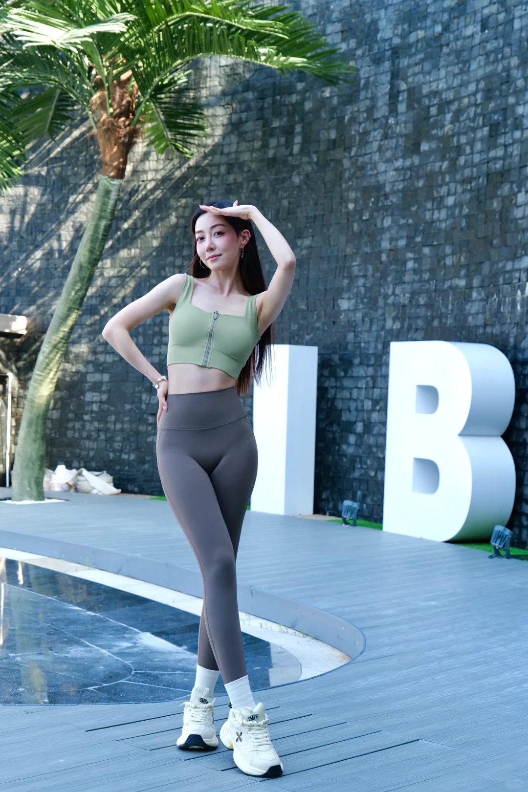 挑战只穿瑜伽服出门??‍♀️