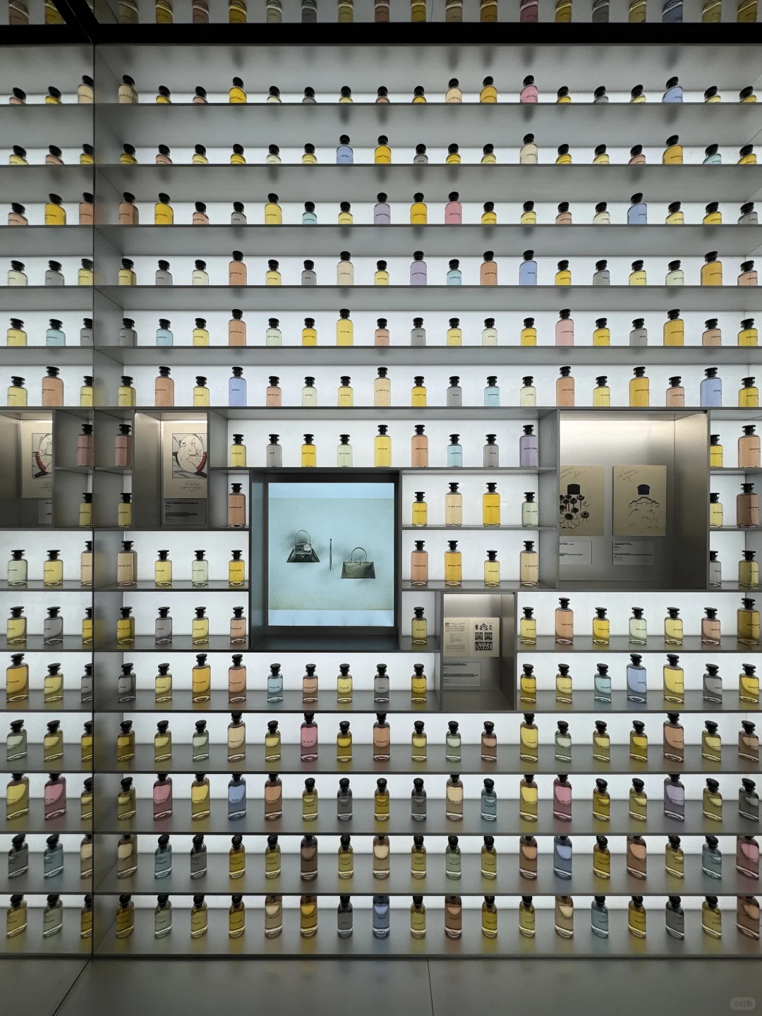 上海免费新展，18张live图看LV展览?