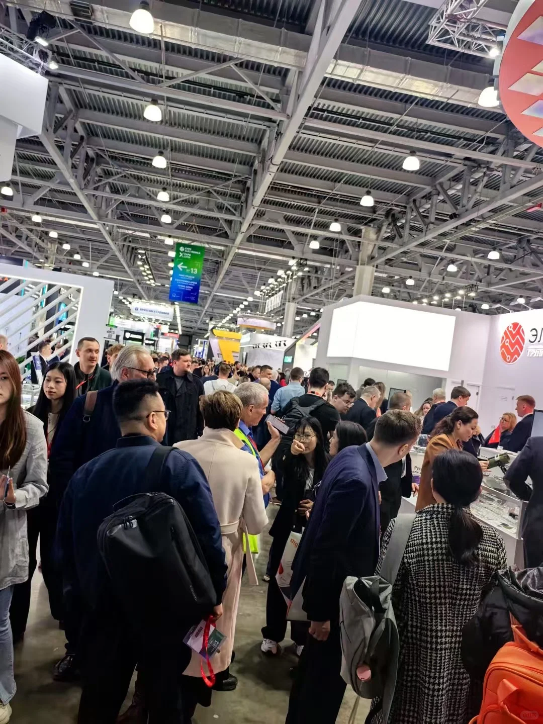 俄罗斯电子元器件展我真的不想再吹了