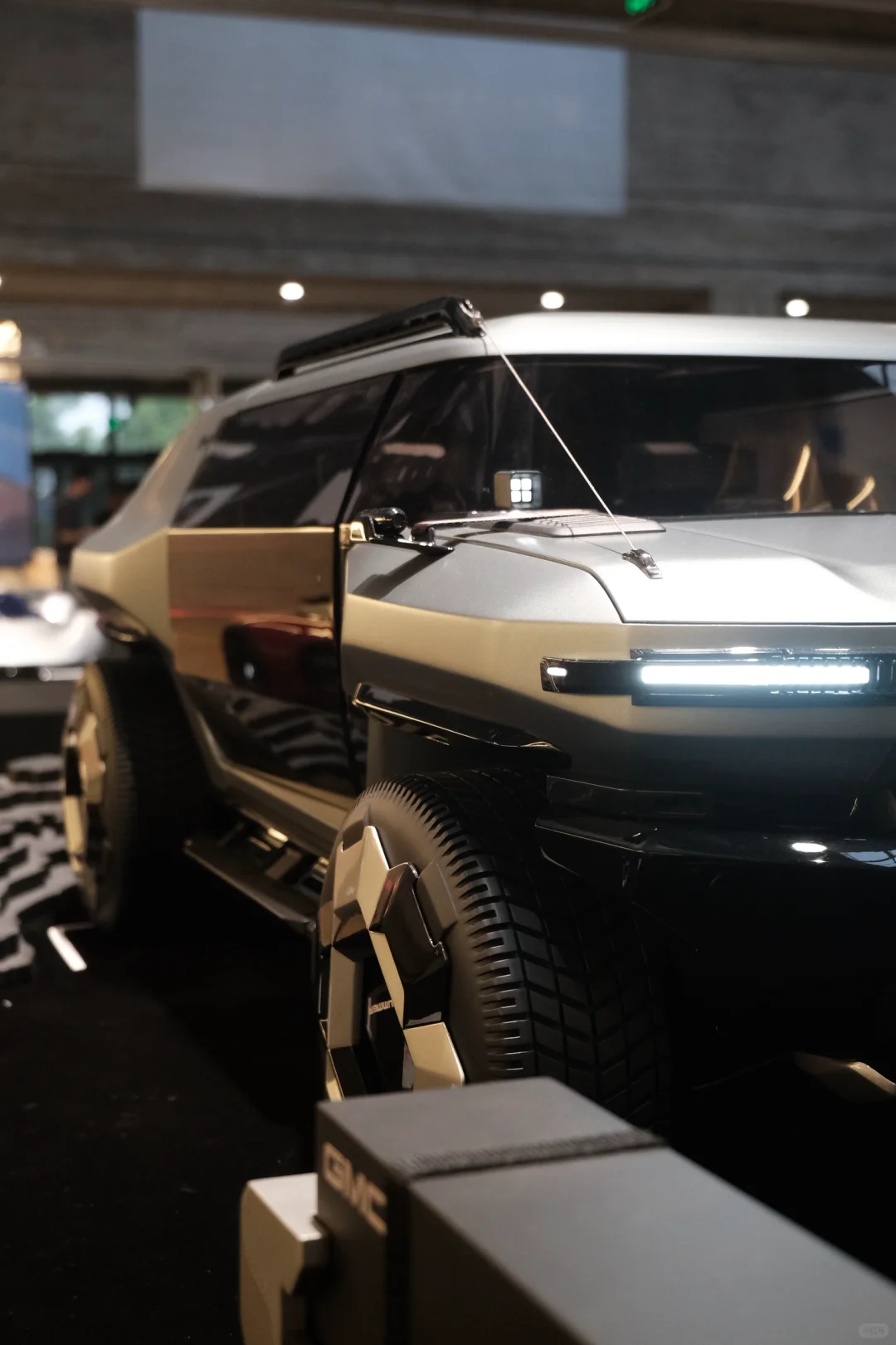 中国美术毕业展-HUMMER-H-CONCEPT