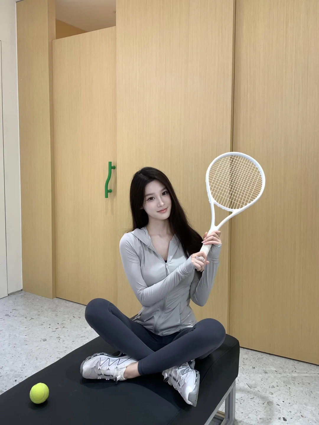 168 98｜见人不如健身