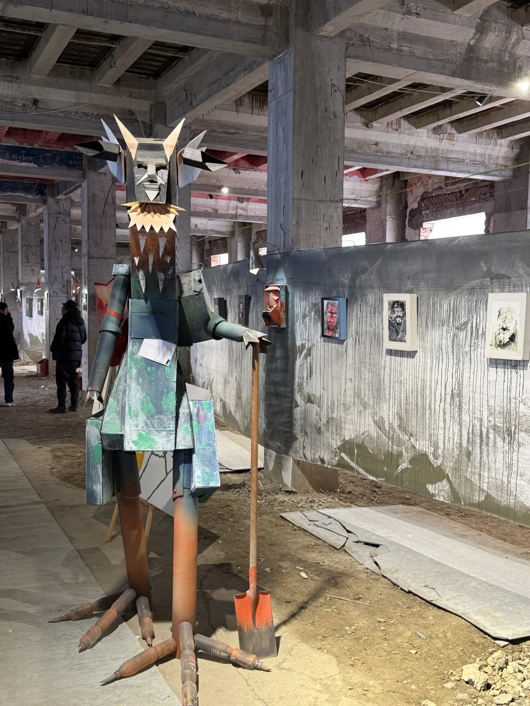 嘴脸-实验现场?南通工厂废墟风新展