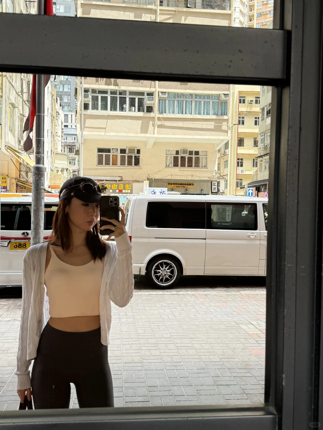 现在是逛街也算老派约会的时代