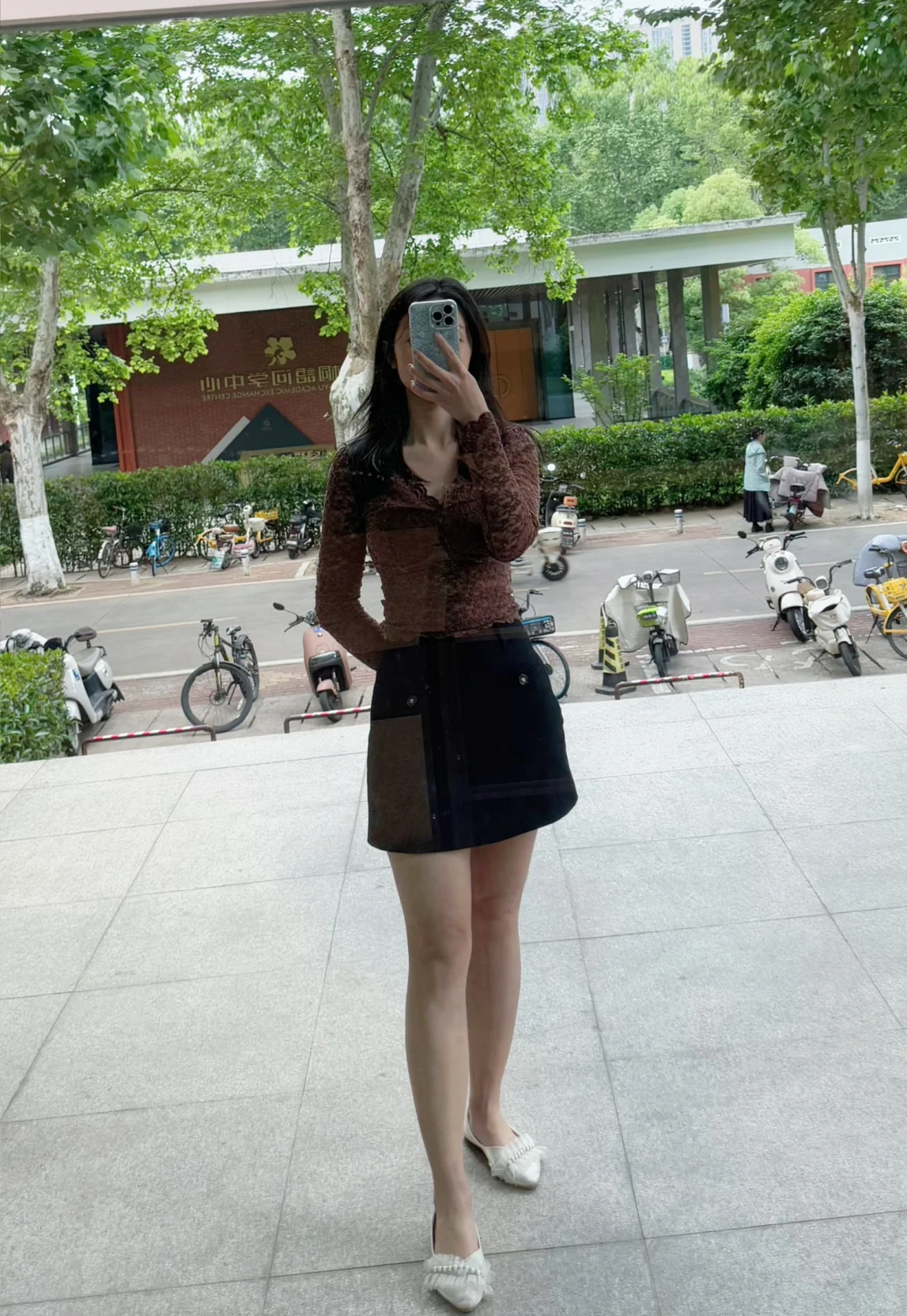 华科读博一周不露脸穿搭?