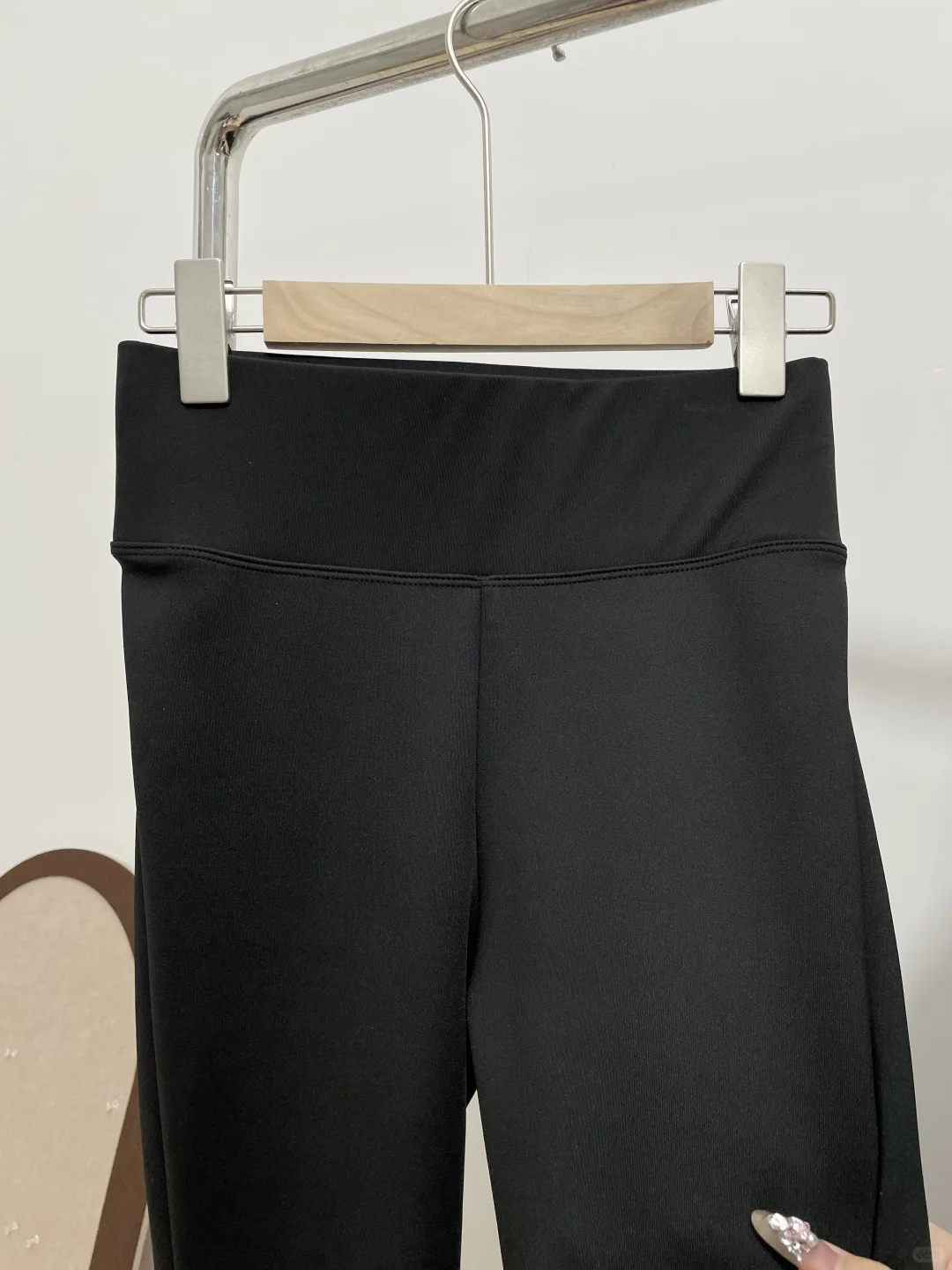 妈ye！！这就是我疯狂在找的微喇瑜伽裤‼️