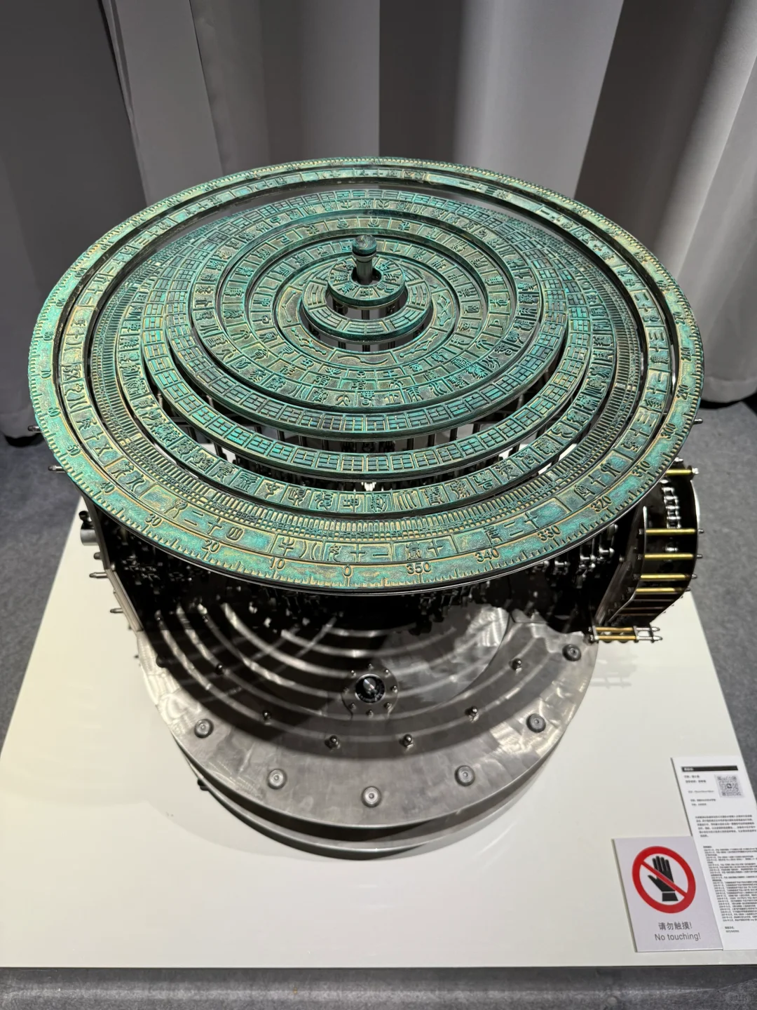 来了中国美术学院毕业展才知道什么是天才