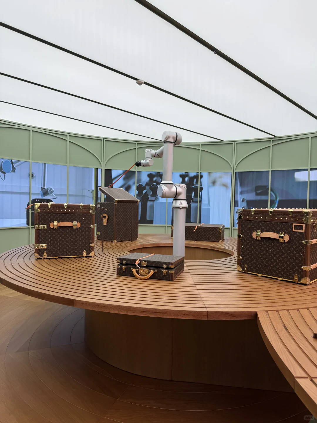 上海免费新展，18张live图看LV展览?