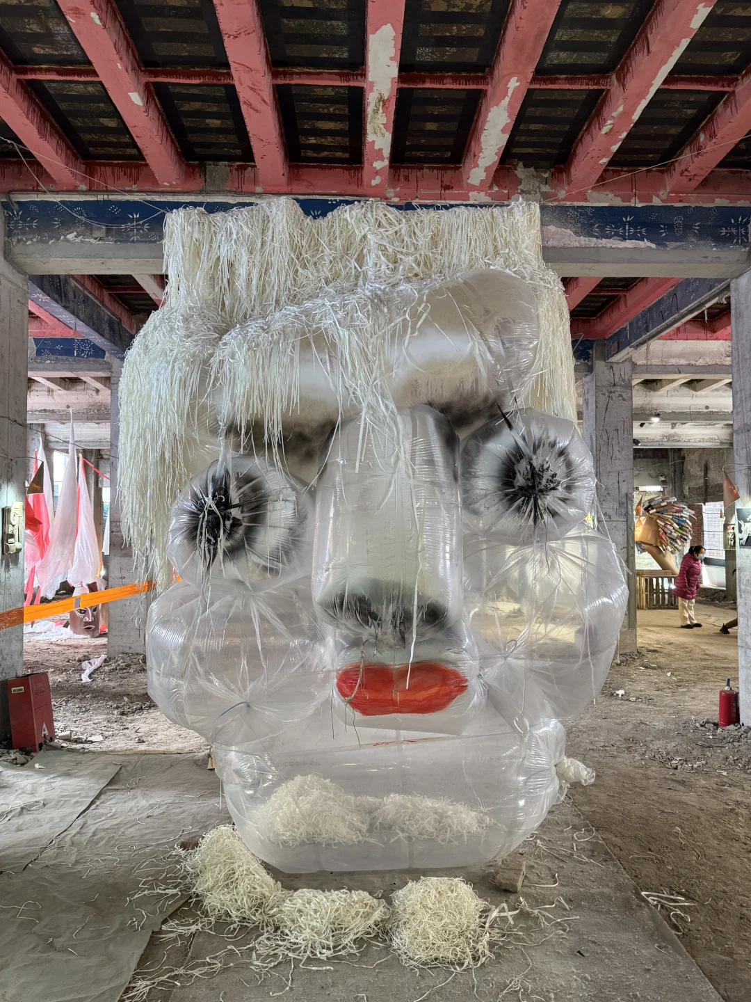 嘴脸-实验现场?南通工厂废墟风新展