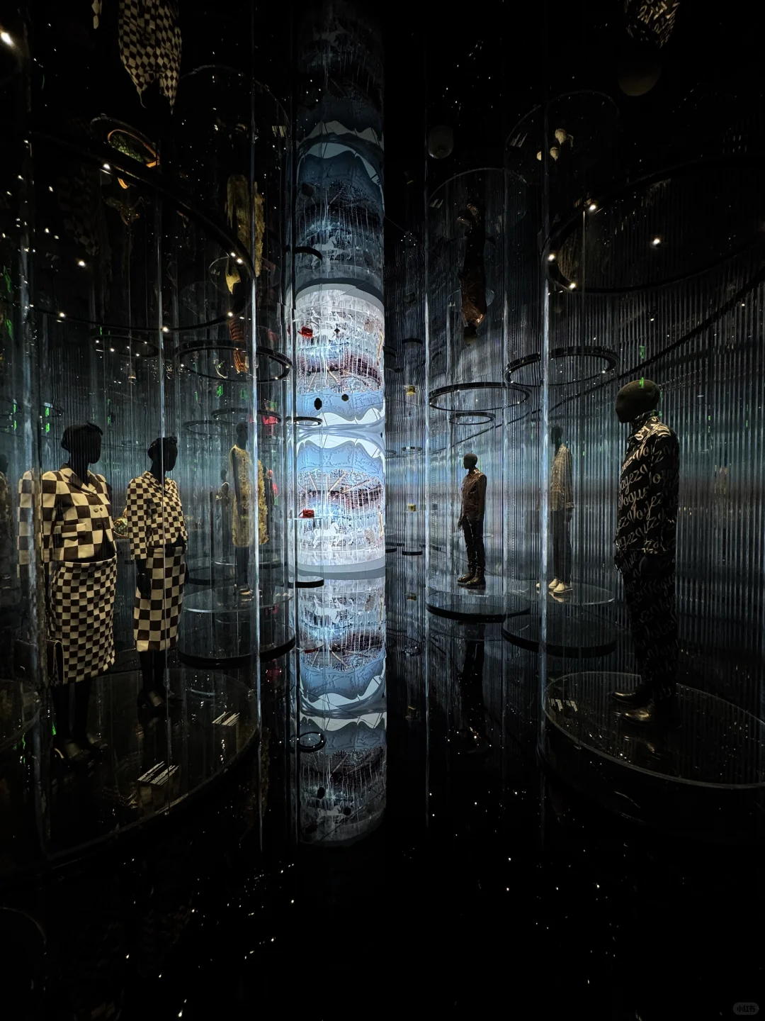 上海免费新展，18张live图看LV展览?