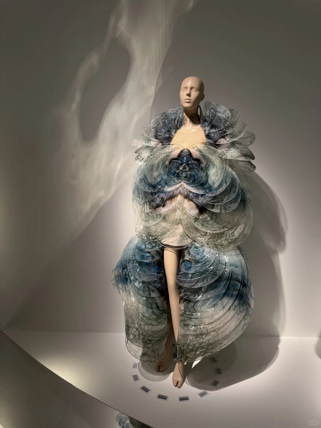 Iris van Herpen | 梦境与现实的边界