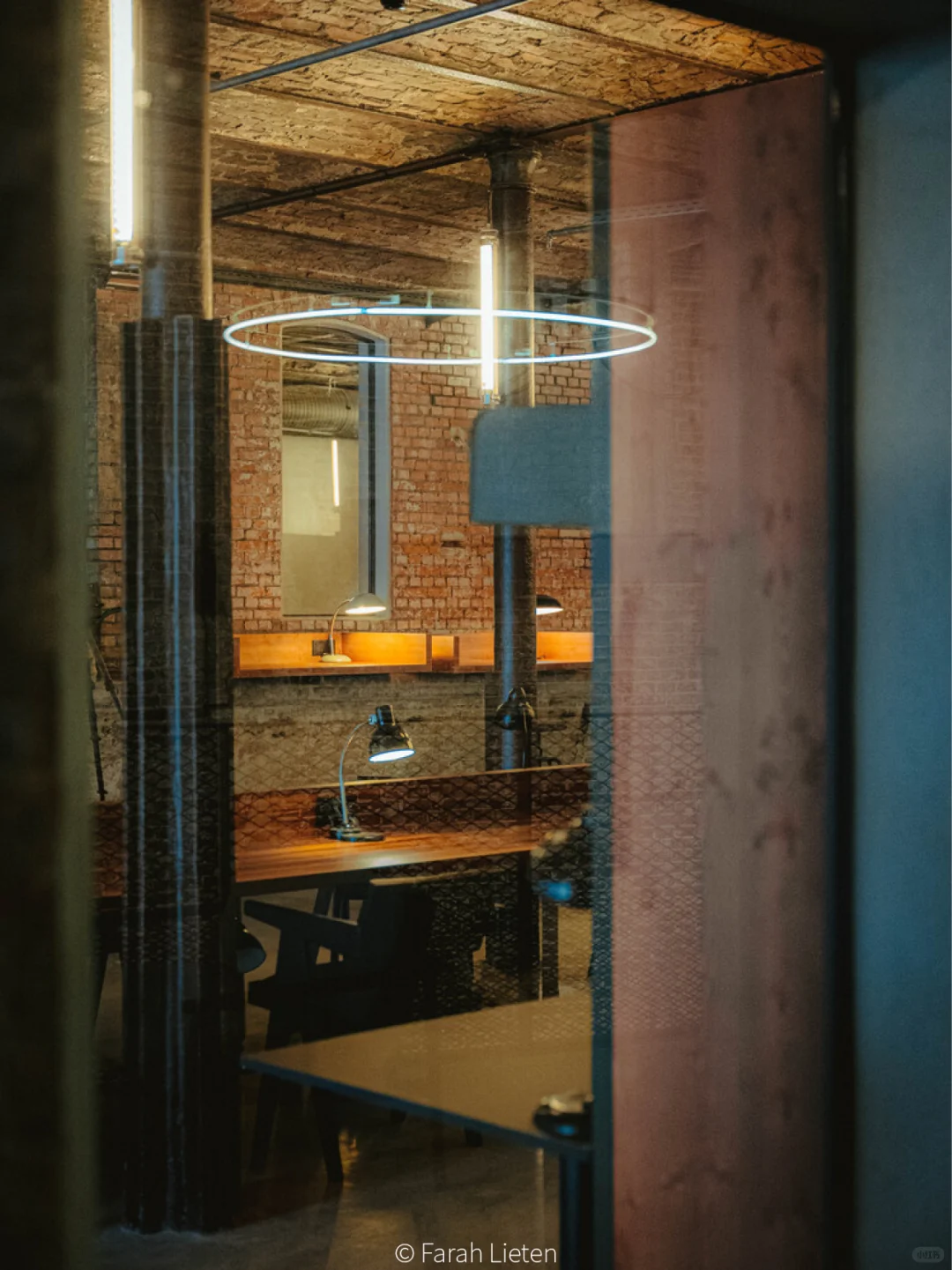 真·牛马?就来“马戏团”里办公