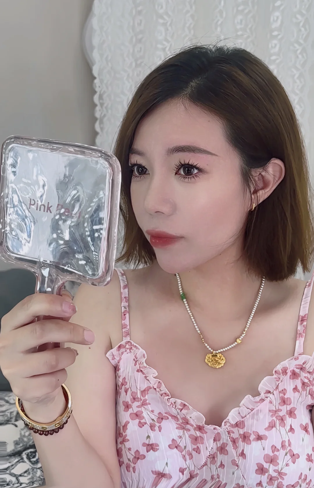 32岁老女人，妈感也很美