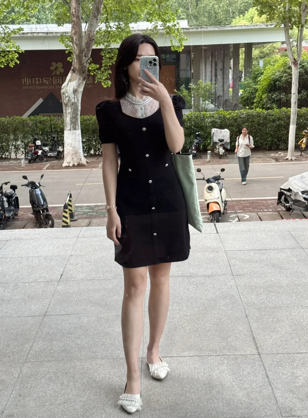 华科读博一周不露脸穿搭?