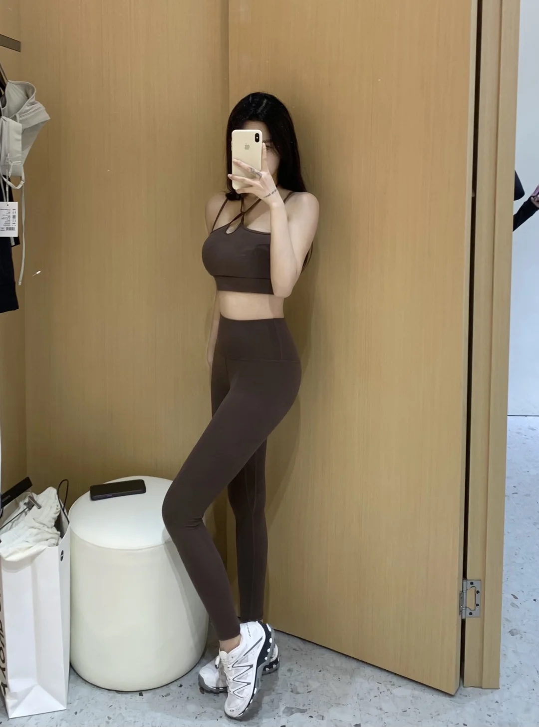 168 98｜见人不如健身