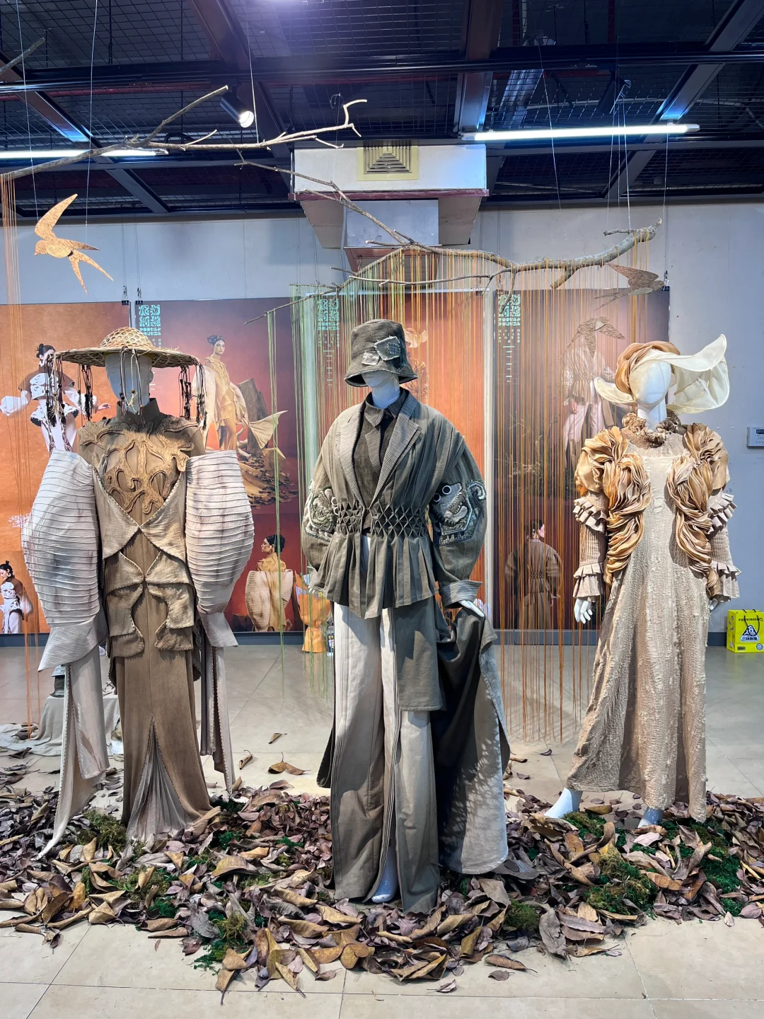 广艺服装毕设就这都敢展？