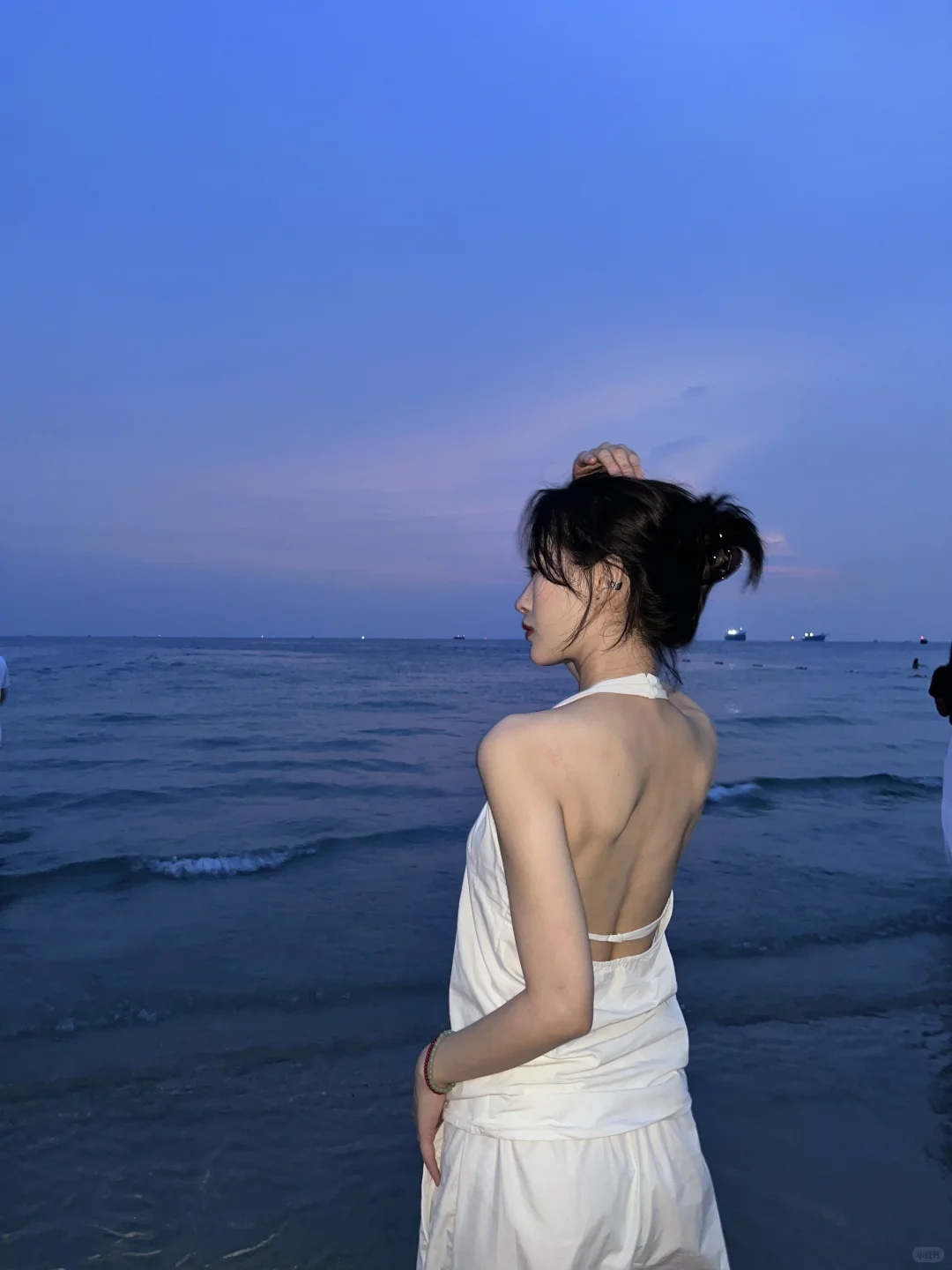 当我穿这套去了海边……