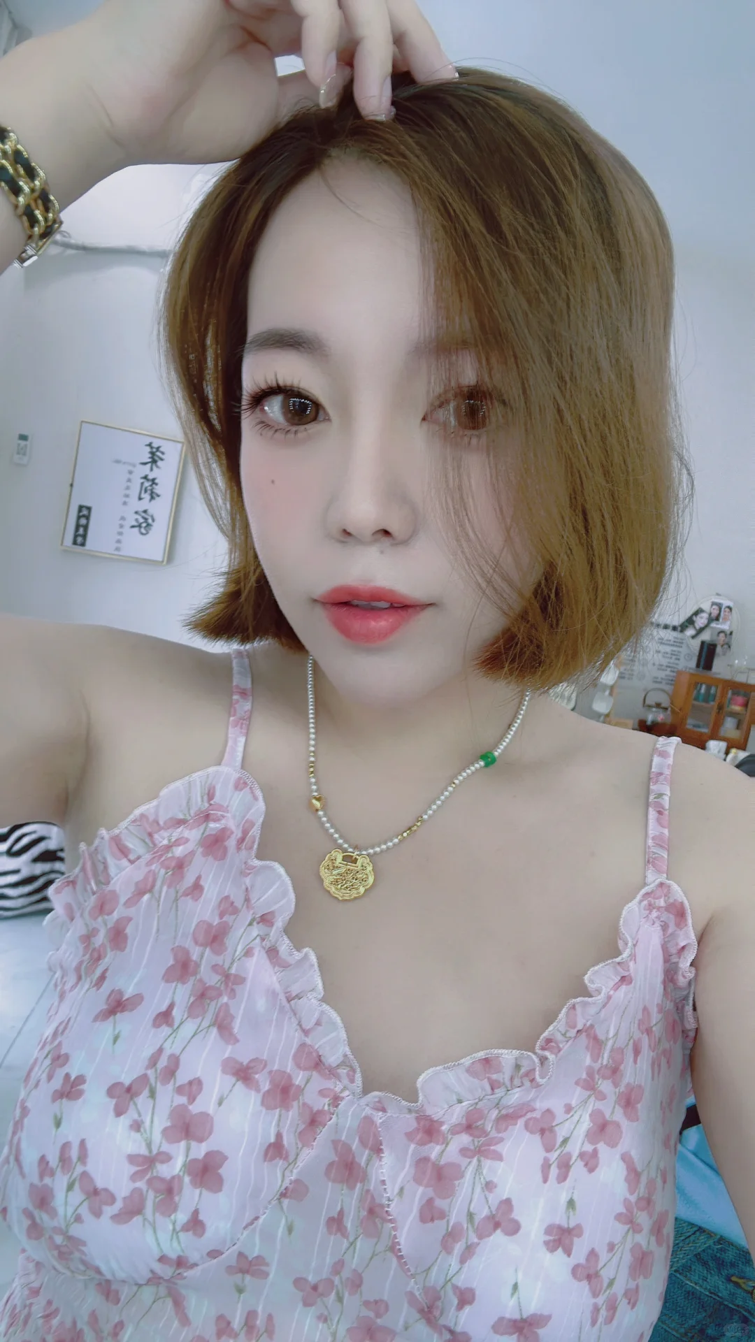 32岁老女人，妈感也很美