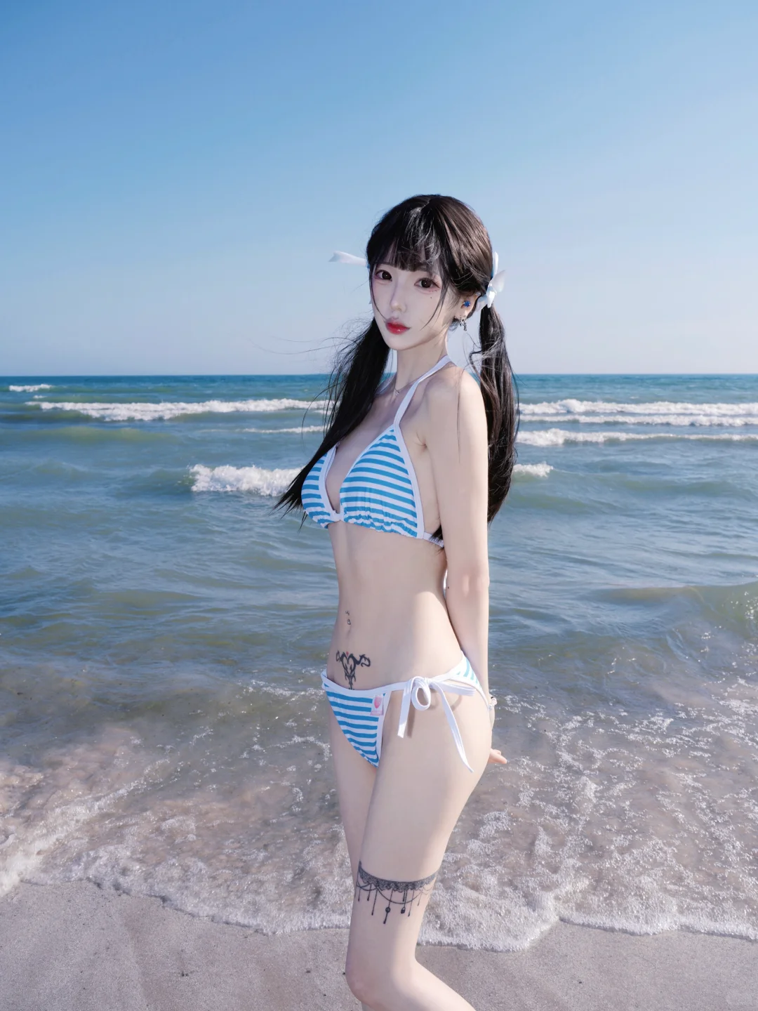 少女与海?? ? ˚ ? ???