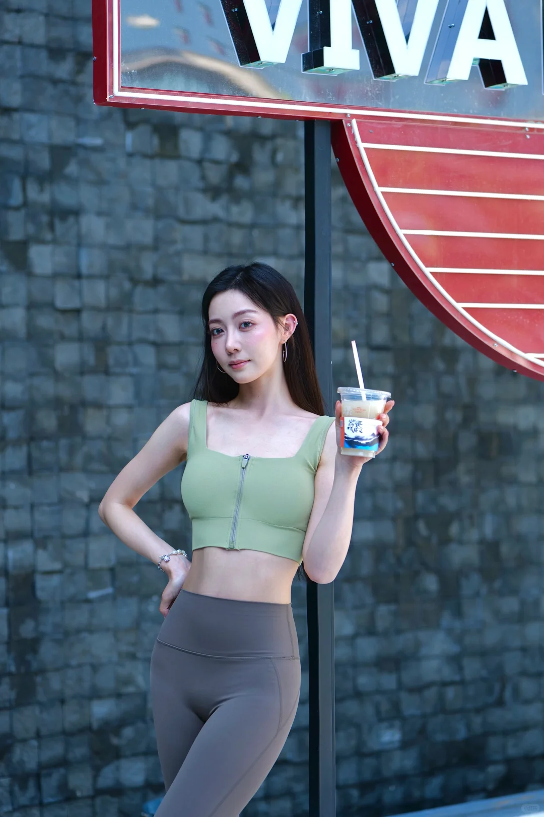 挑战只穿瑜伽服出门??‍♀️