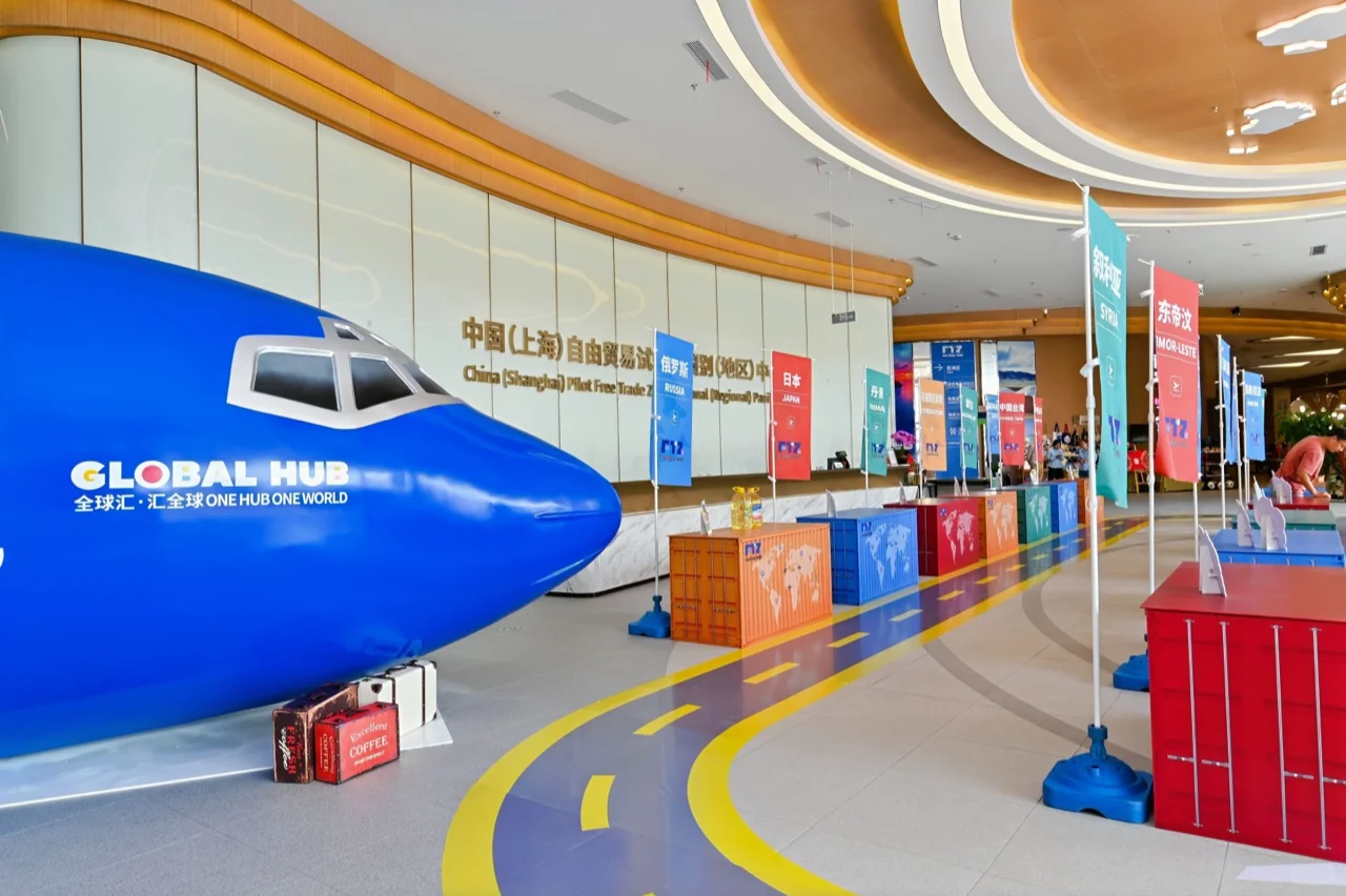 全球商品选品会线下物料｜案例分享