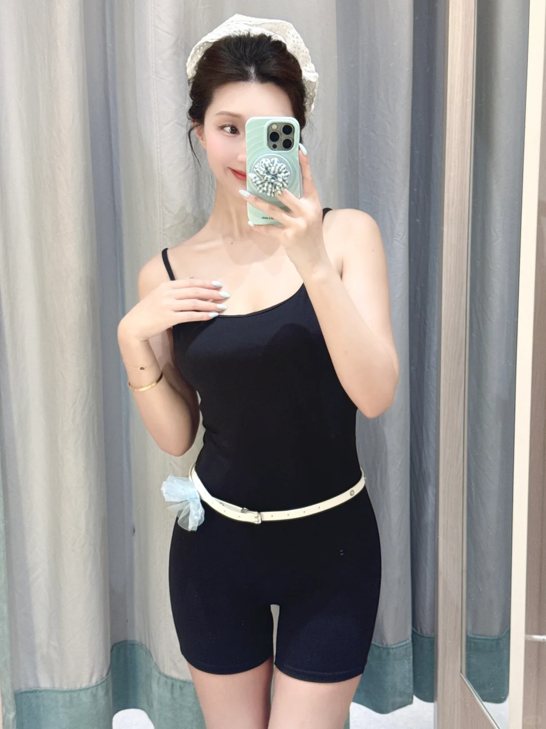 “舞蹈生”风连体瑜伽服?