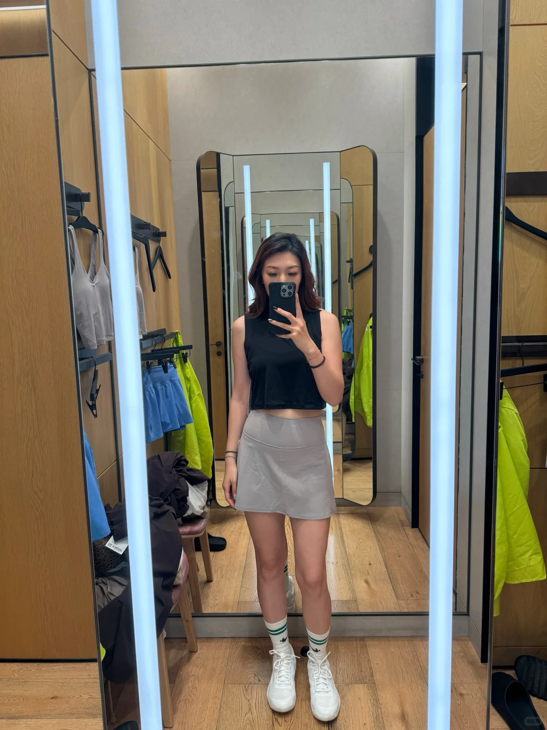 lululemon?新品，徘徊俩小时了帮我选颜色❗️