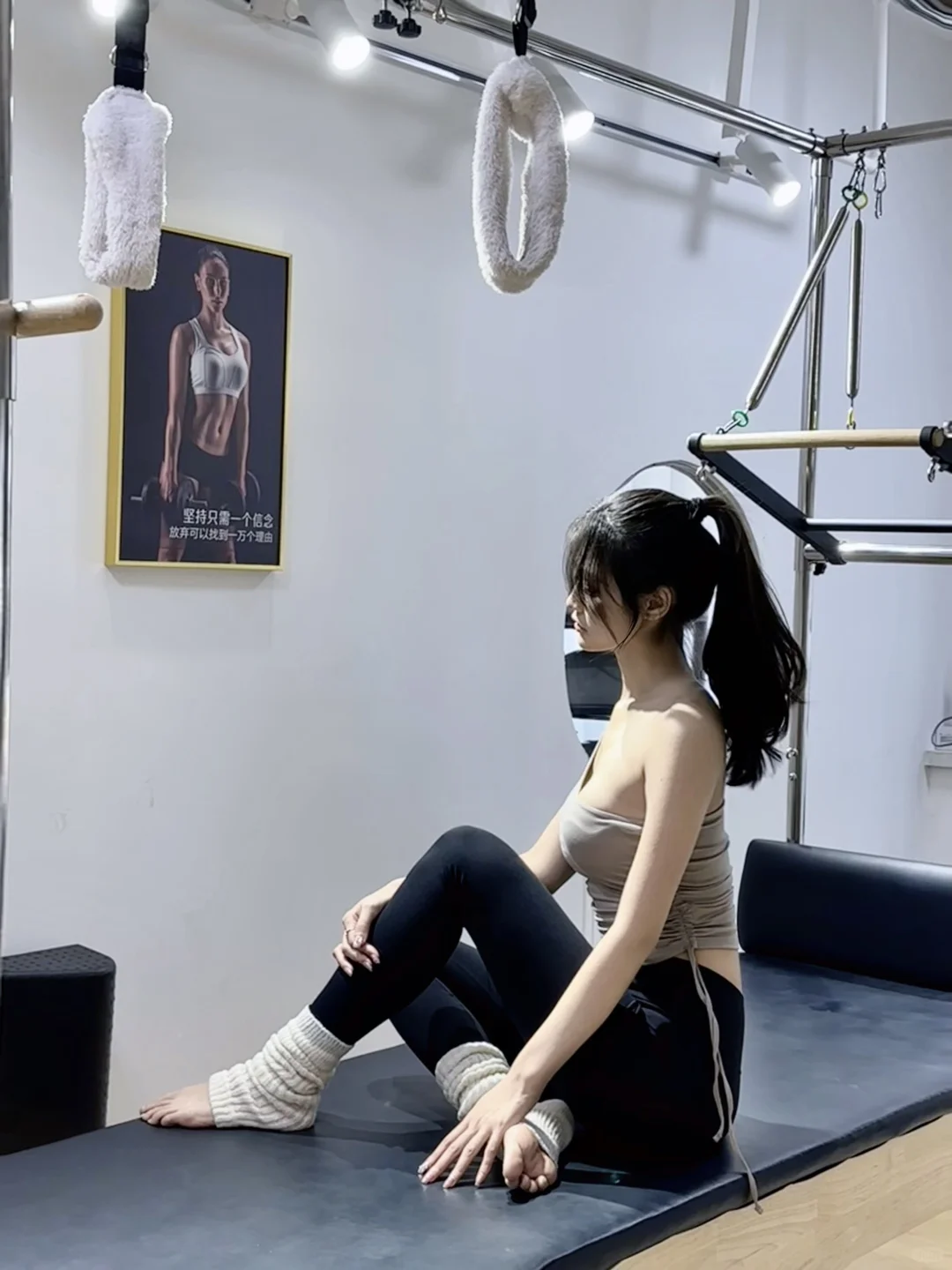 听我的姐妹！不能白受累，瑜伽穿这几套更出片