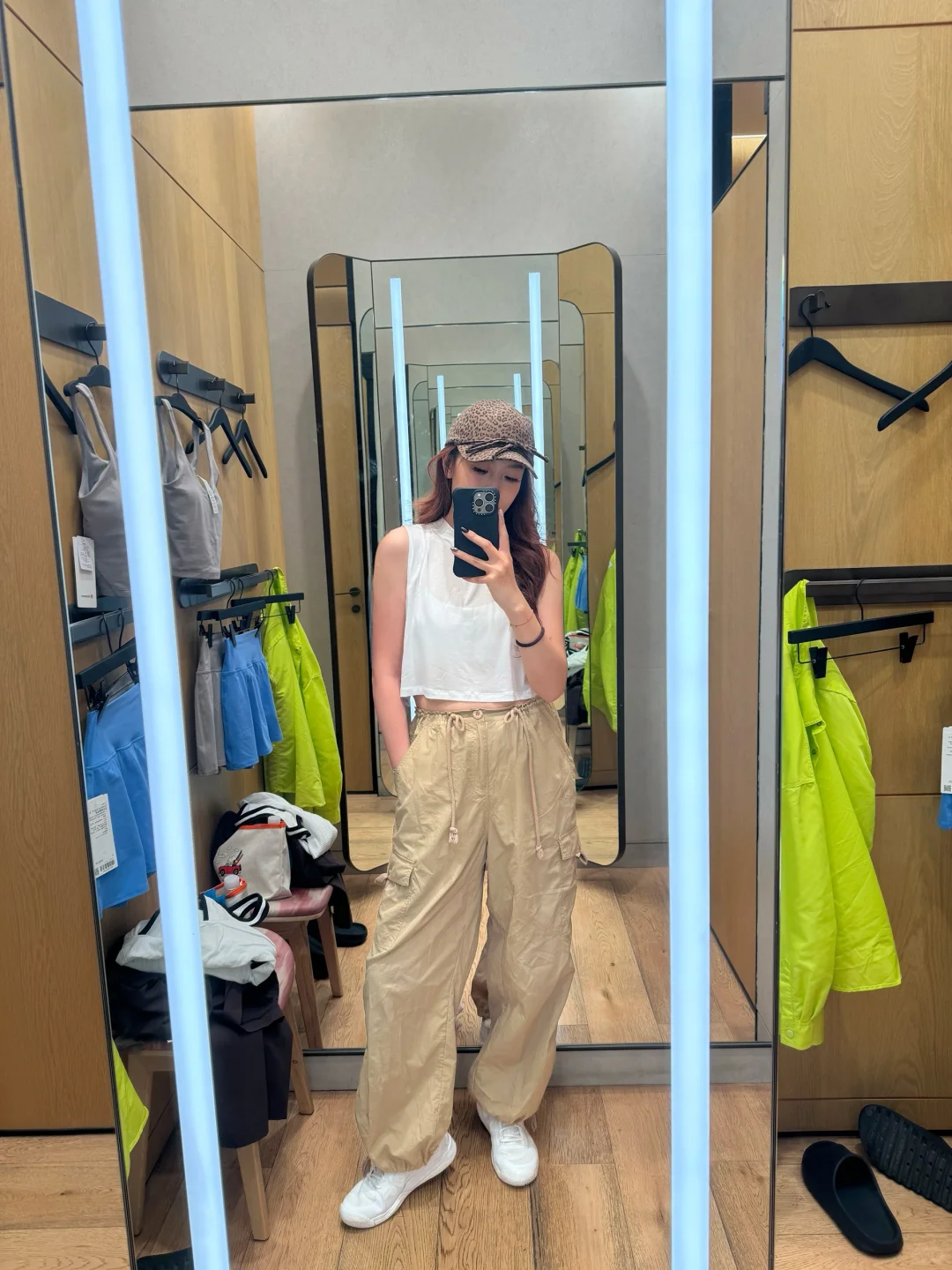 lululemon?新品，徘徊俩小时了帮我选颜色❗️