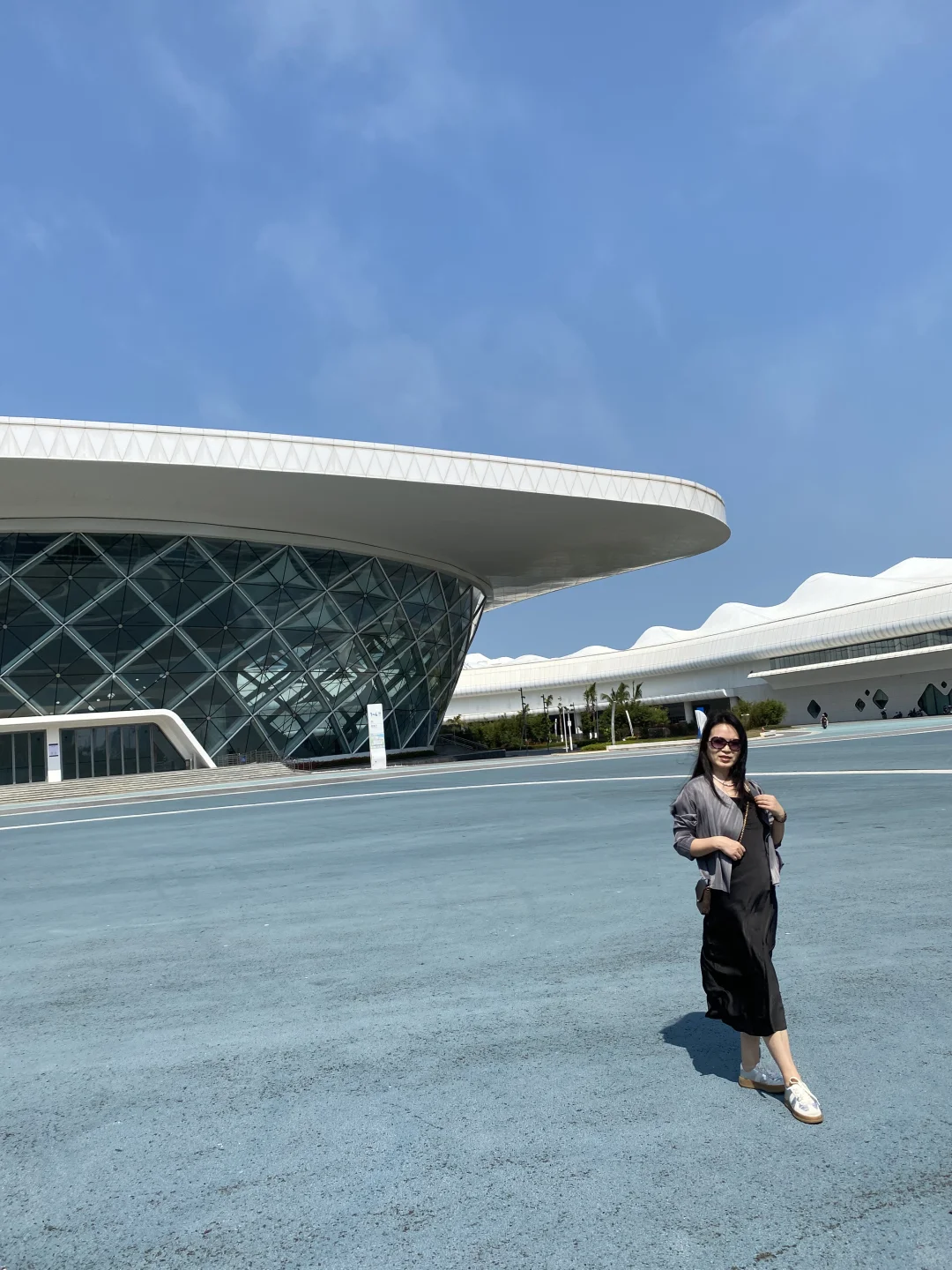 海口会展中心、邂逅自由与时尚