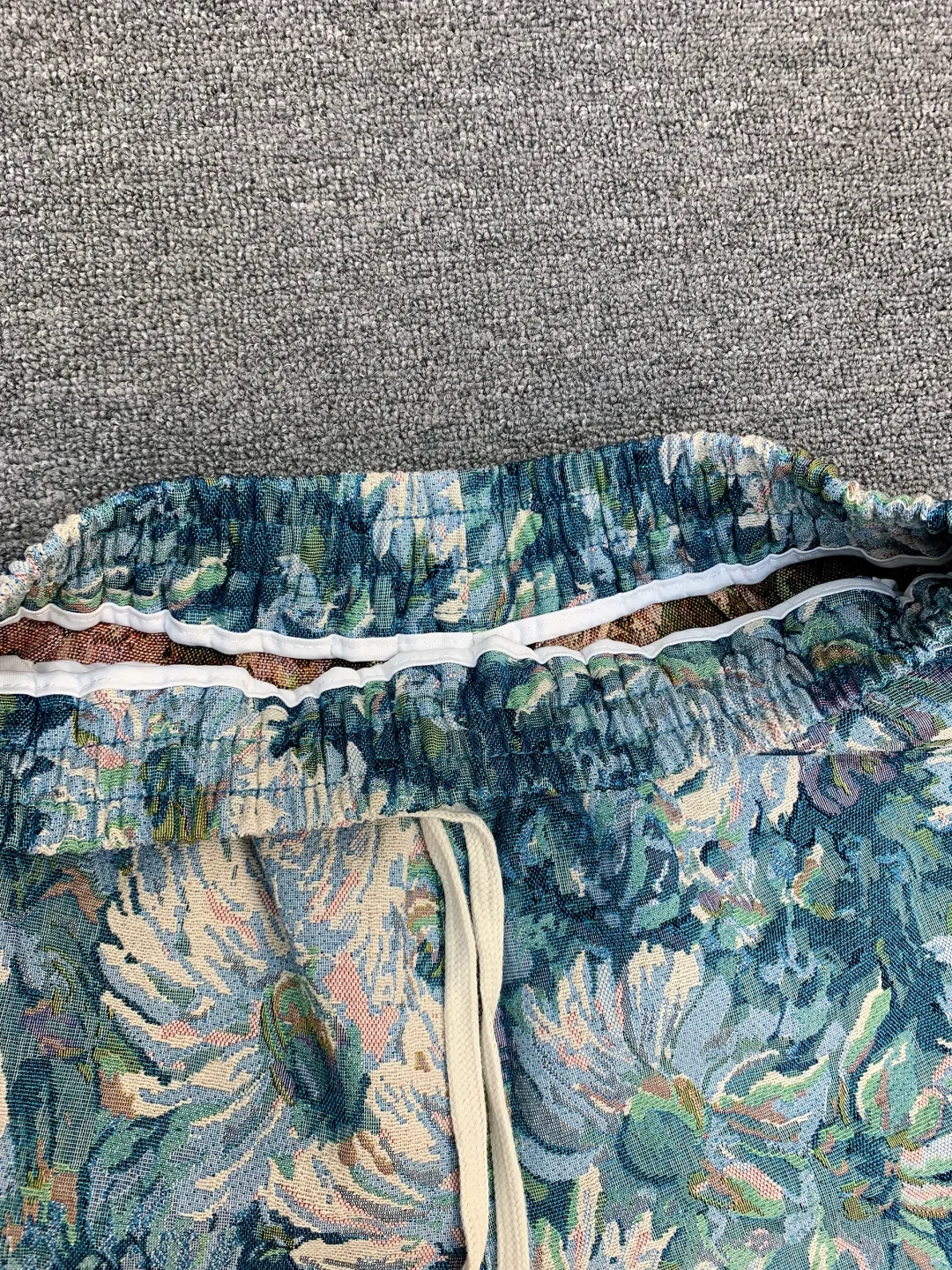 ！！永远为质感买单~爱琴海蓝终于被我挖到了…
