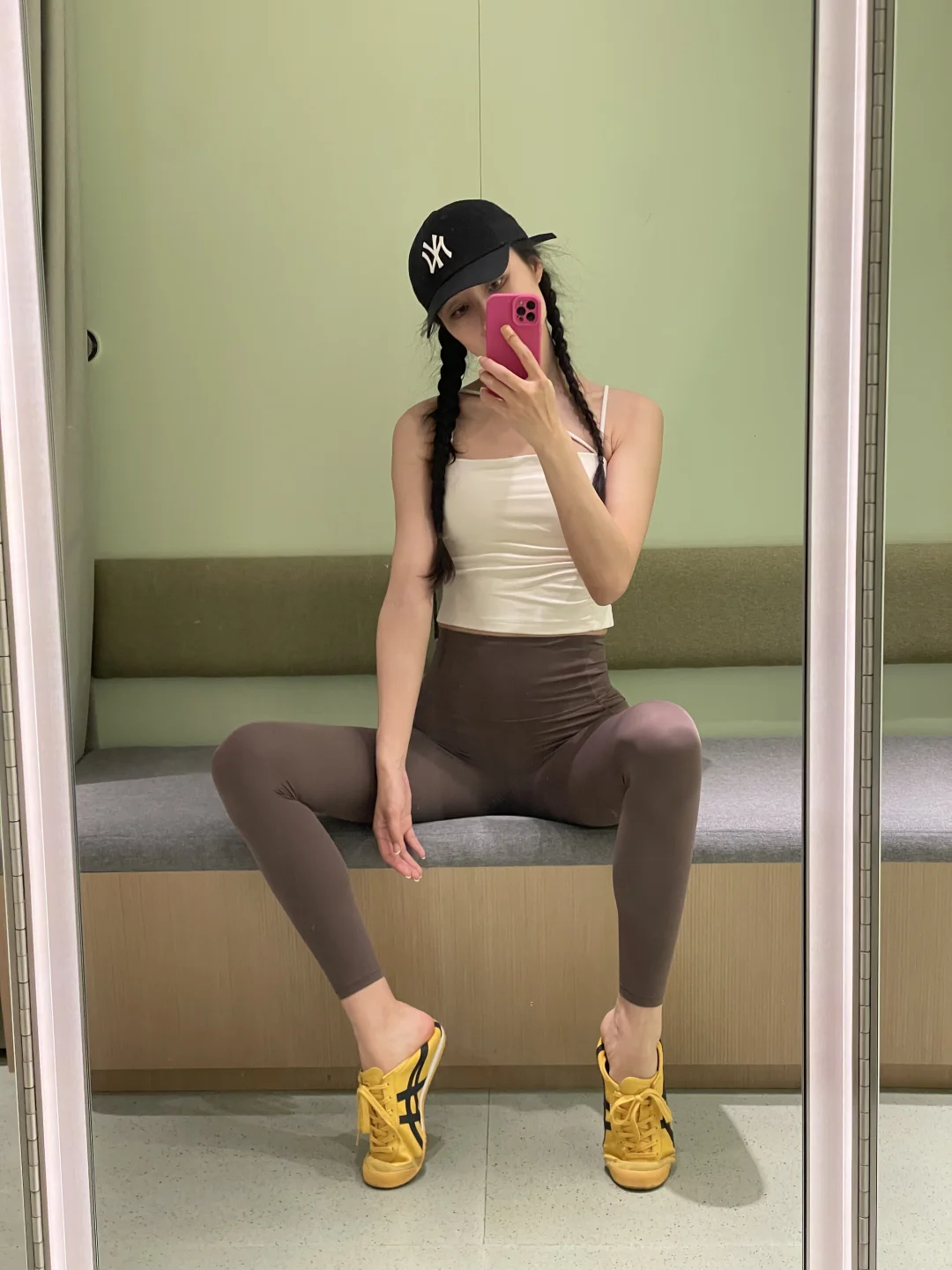 37岁，人妻还是美少女？ 今日瑜伽服 抗衰