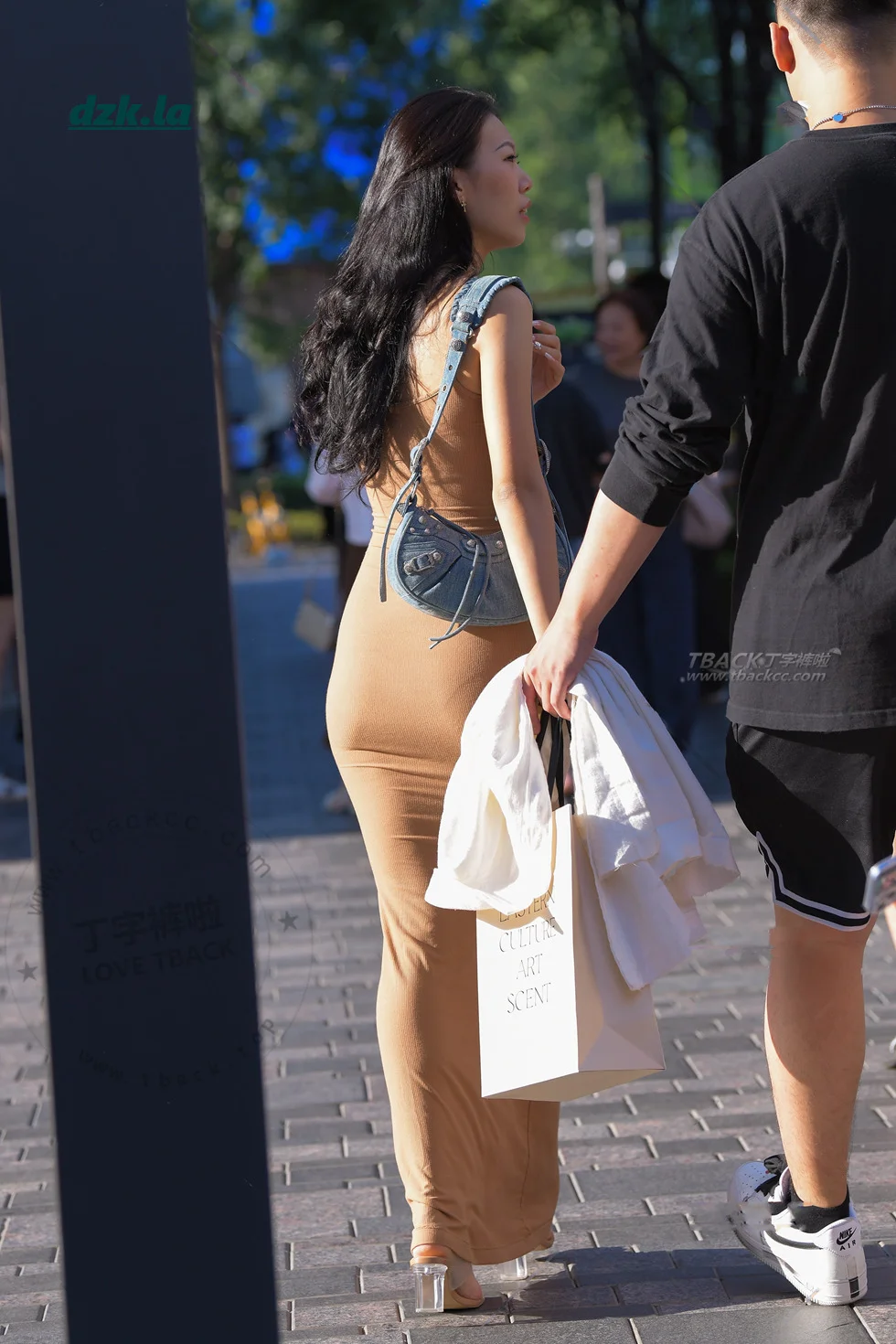 极品美女，身材完美
