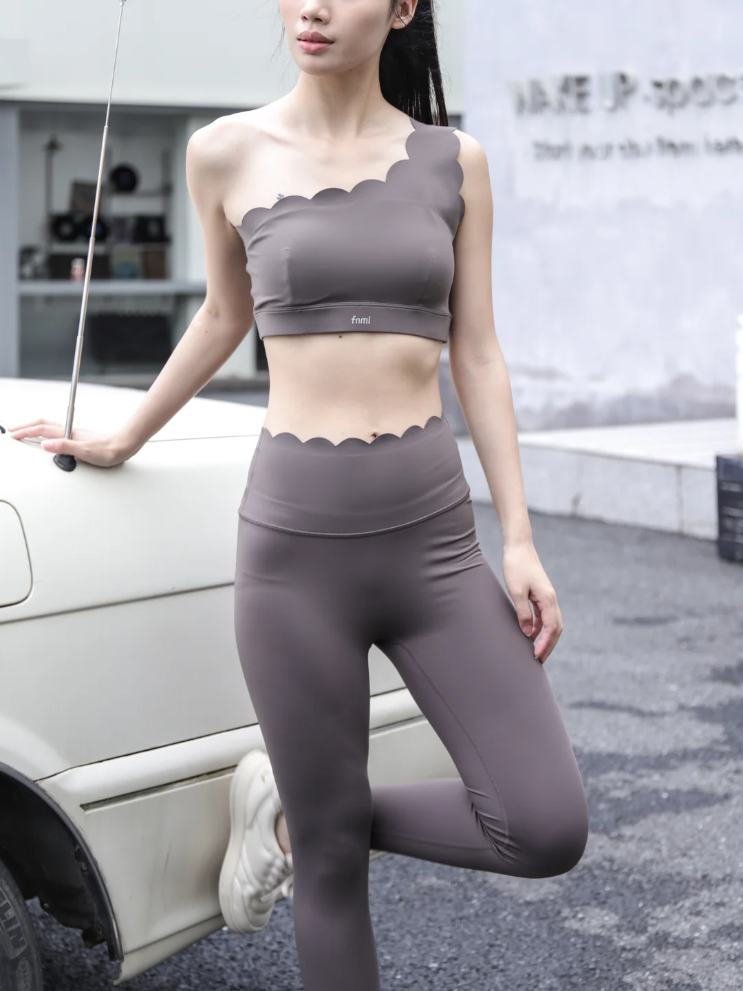 这套高级灰的瑜伽服美到心包上了！