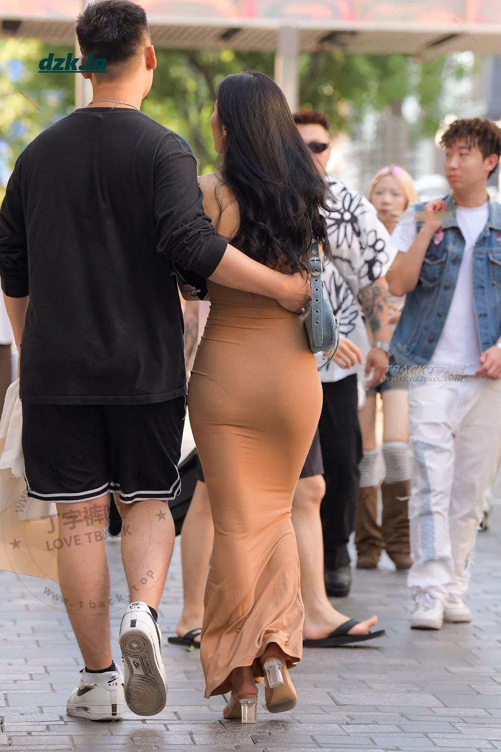 极品美女，身材完美