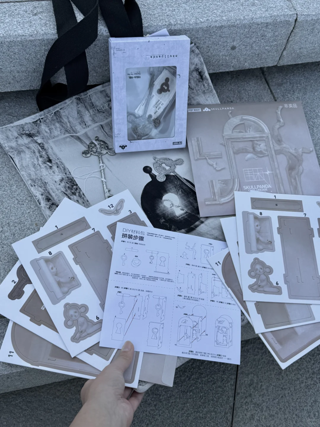 西岸！！SKULLPANDA首展好震撼…?领积木！！
