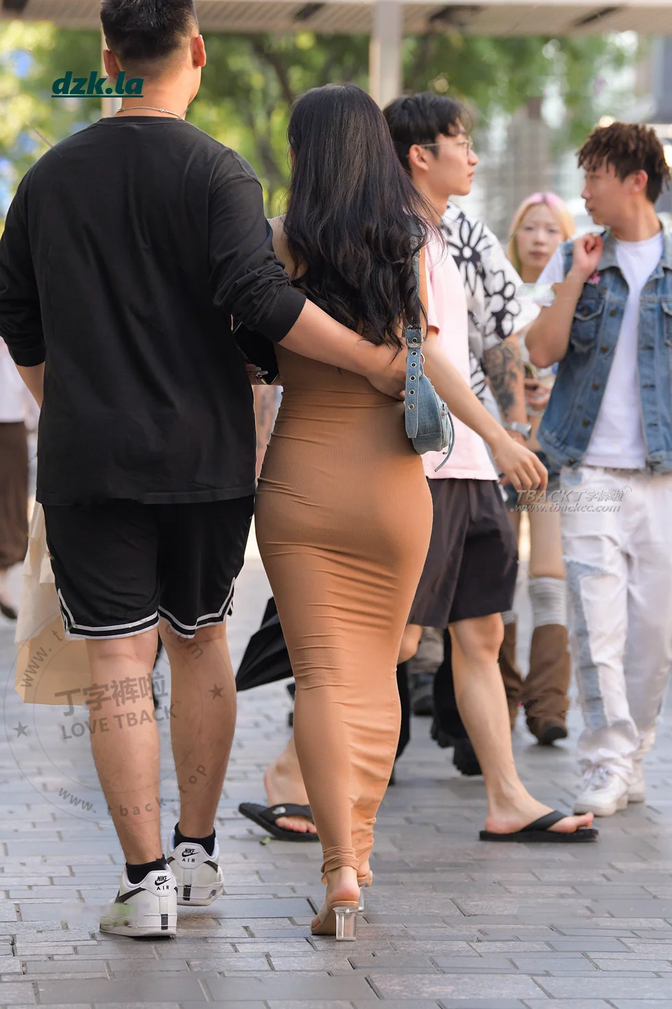 极品美女，身材完美