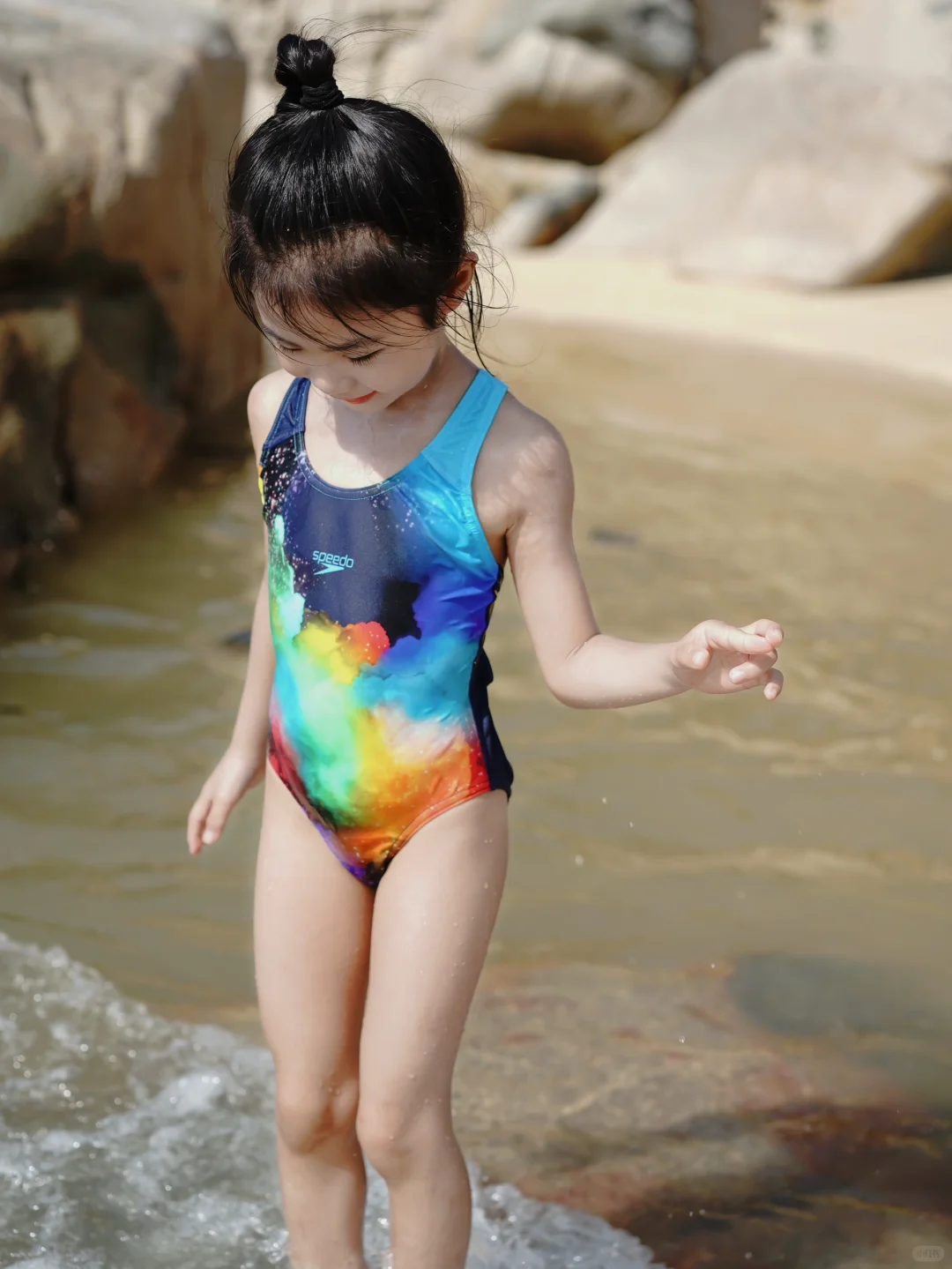 热烈的夏季,当然要去海边玩耍啦!