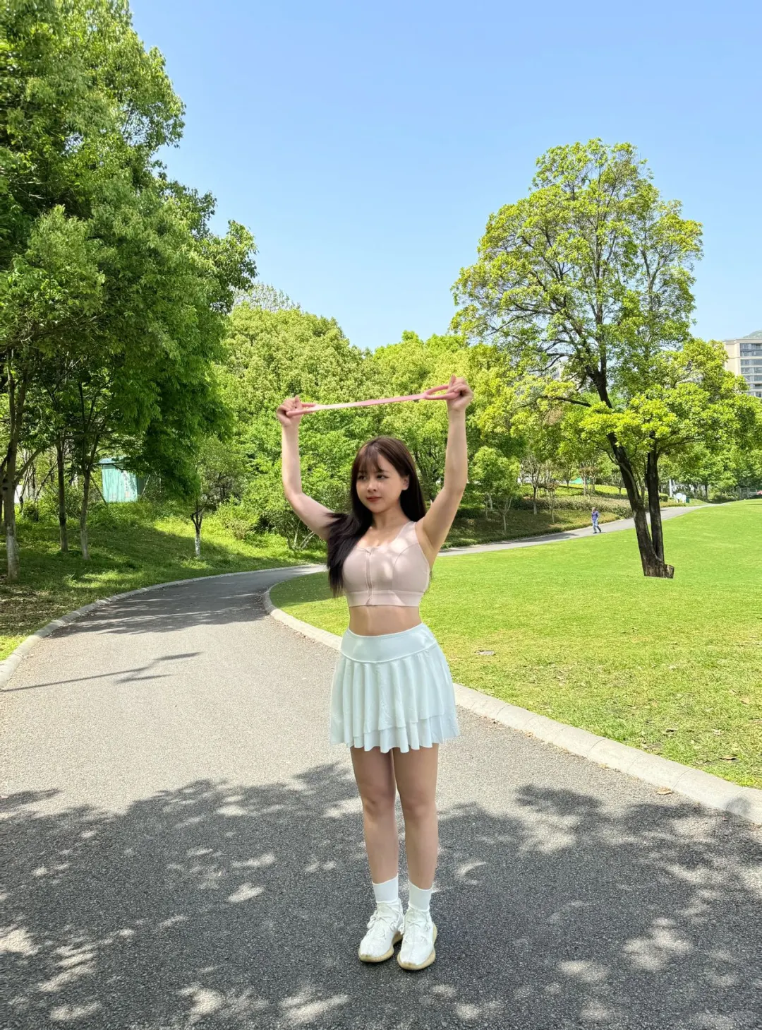 ?公园吸氧日｜挑战只穿瑜伽服出门
