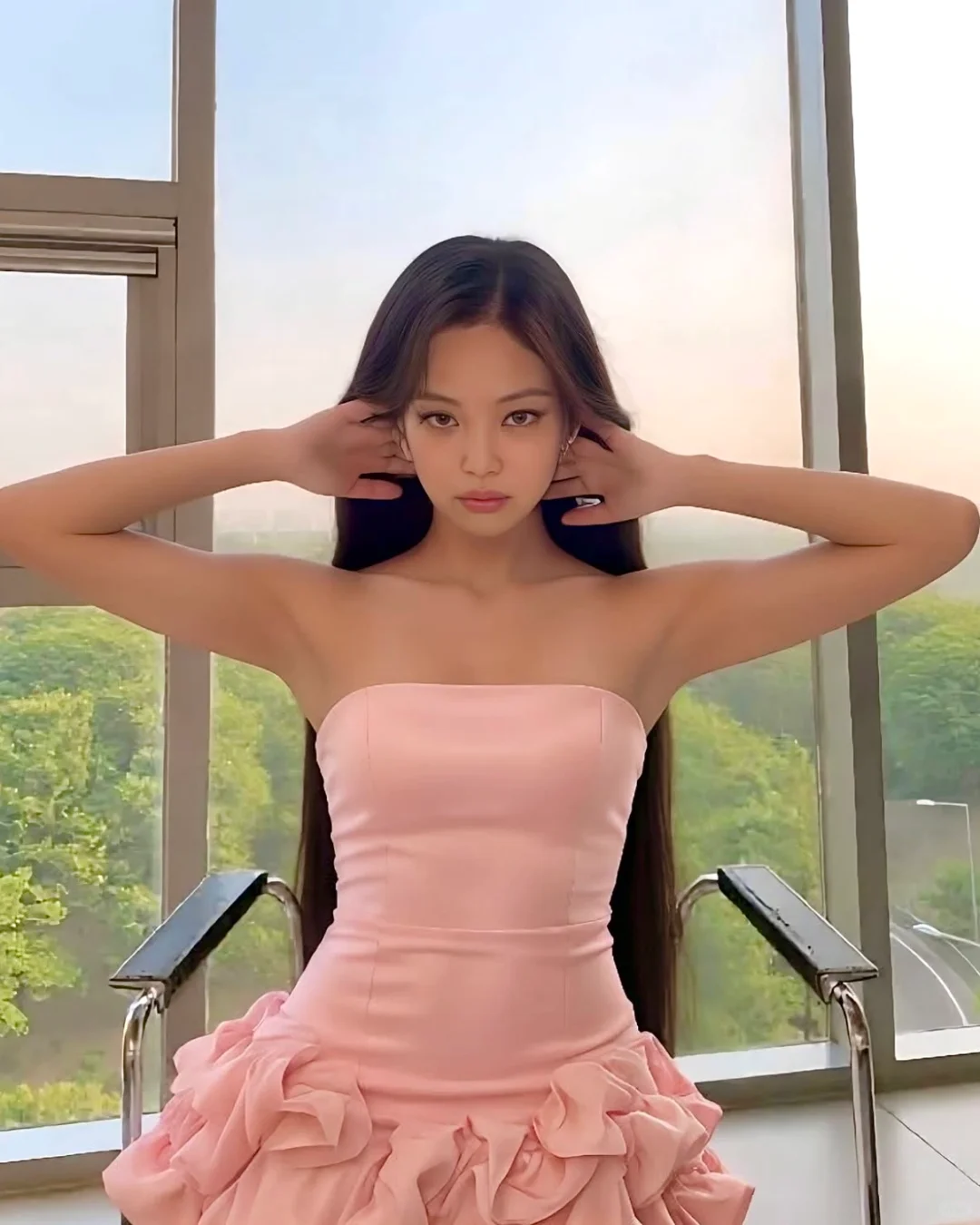 一些你绝对没见过的辣Jennie美照?