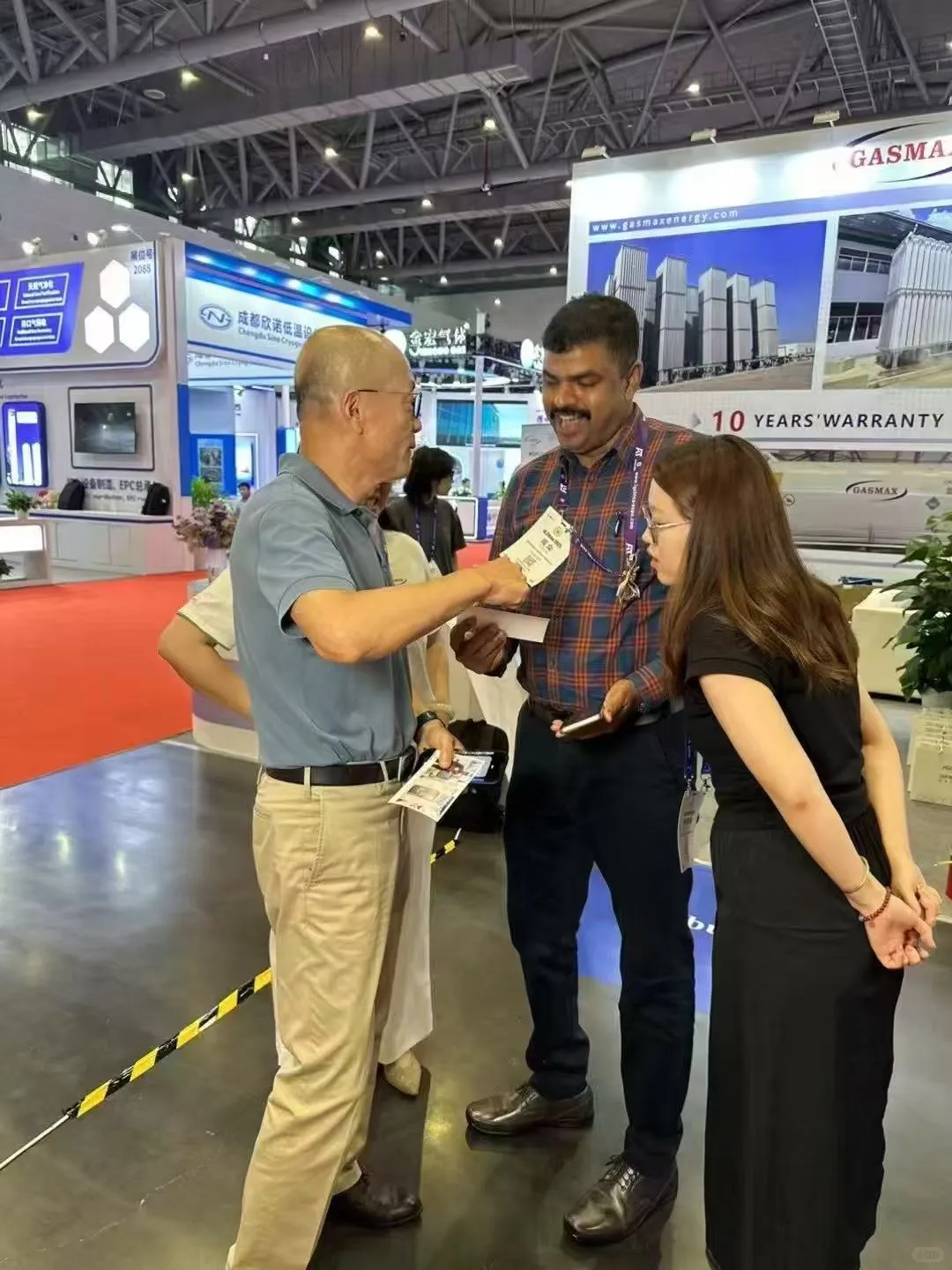 展会暖场配备photobooth是最正确的选择