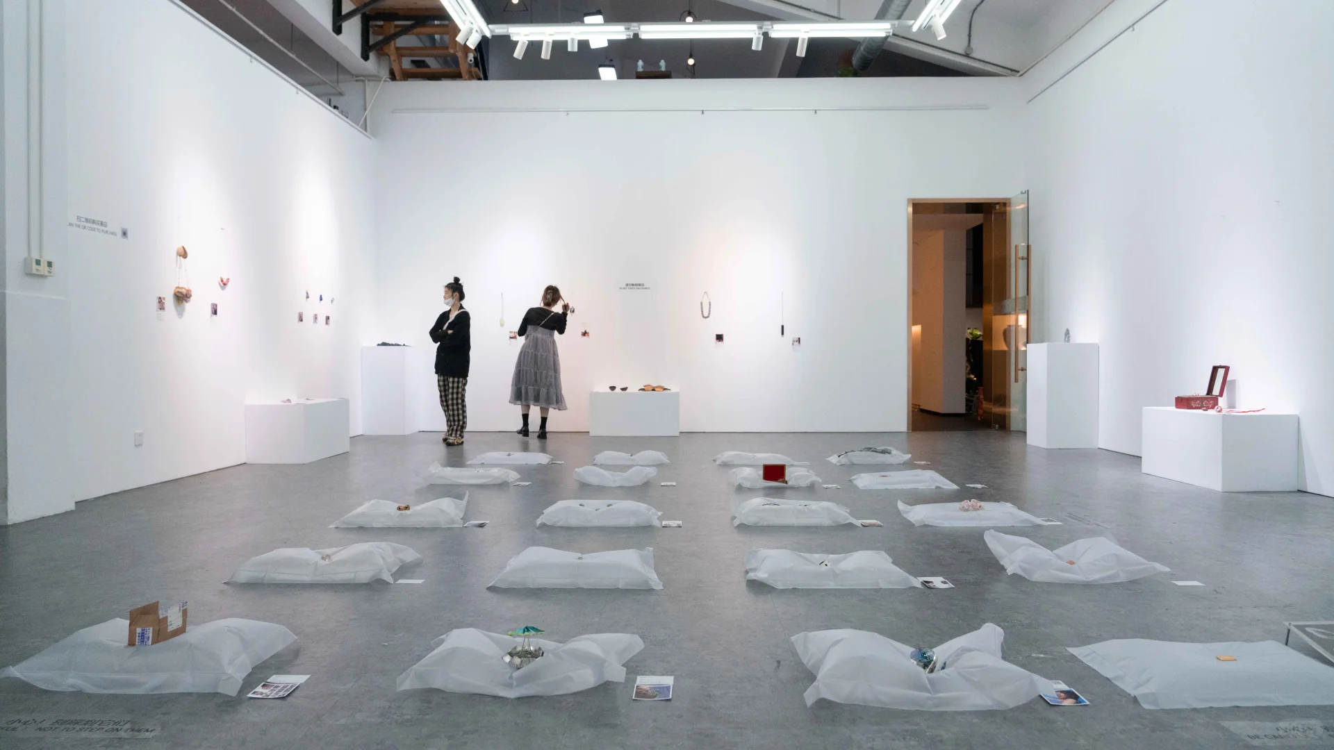 VONNO第二届当代首饰展“亲密关系”上海展