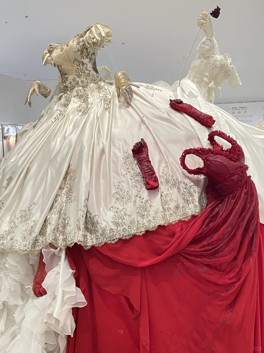 服装展｜一针一线 方寸之间?