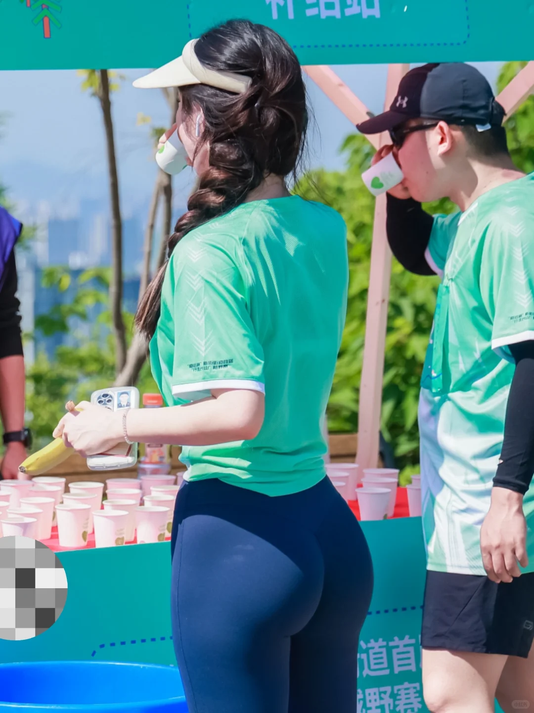这个面料瑜伽裤才真的是夏季必备