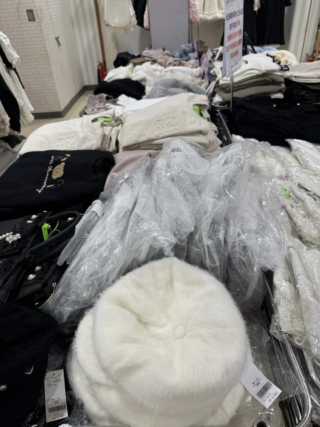 替大家逛过rojita??展销会了