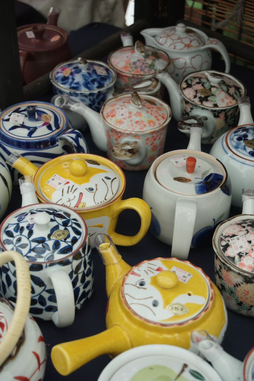 东京上野公园有自己陶瓷展销会