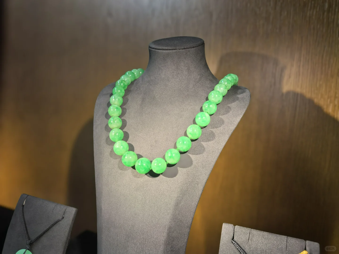 周大福VIP黄金珠宝展销