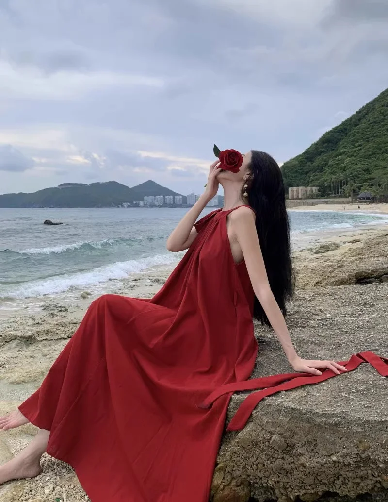 ?酒红色法式连衣裙，夏日必备?